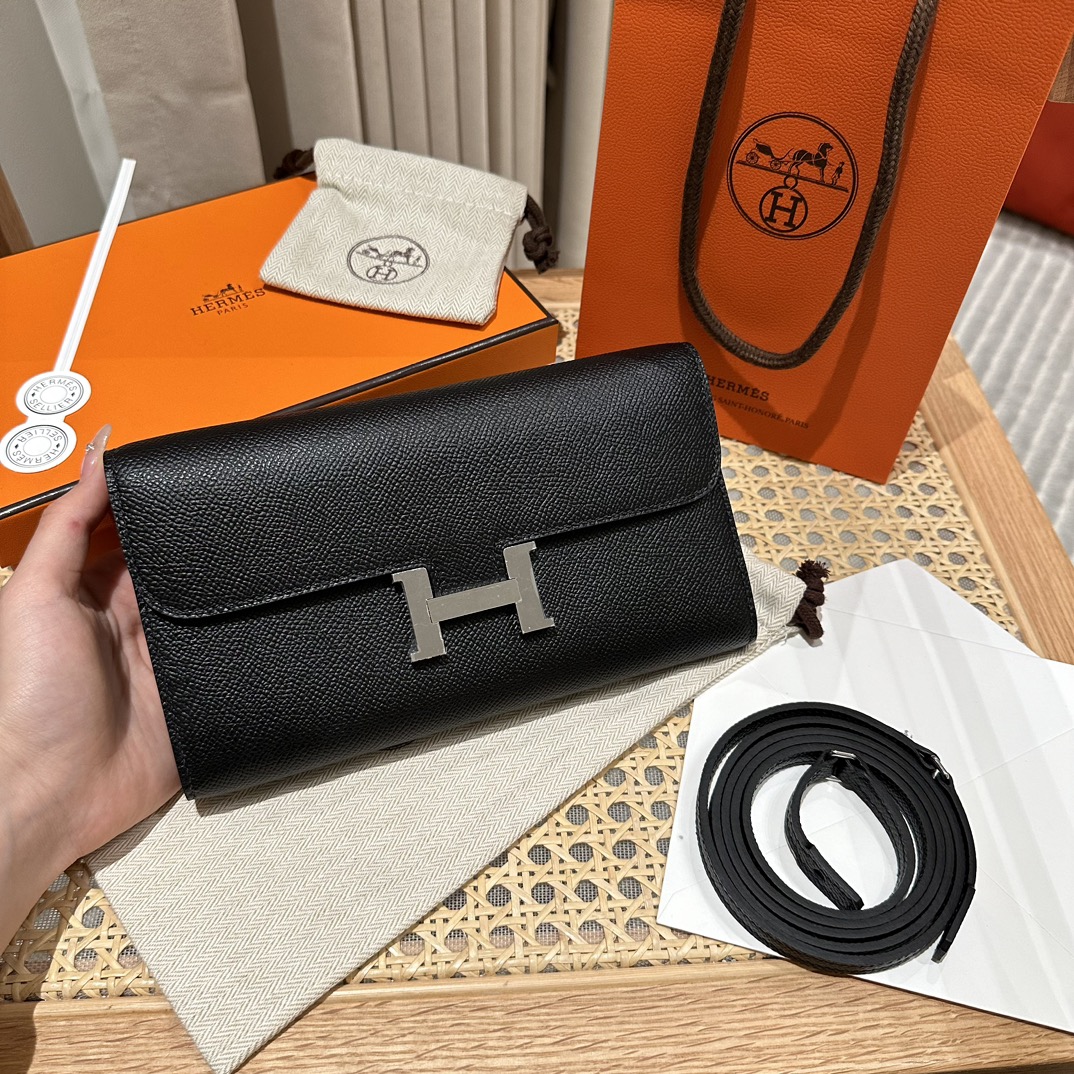 Hermès Handmade Constance Constance to go, black, palm print leather, silver buckle WOC series