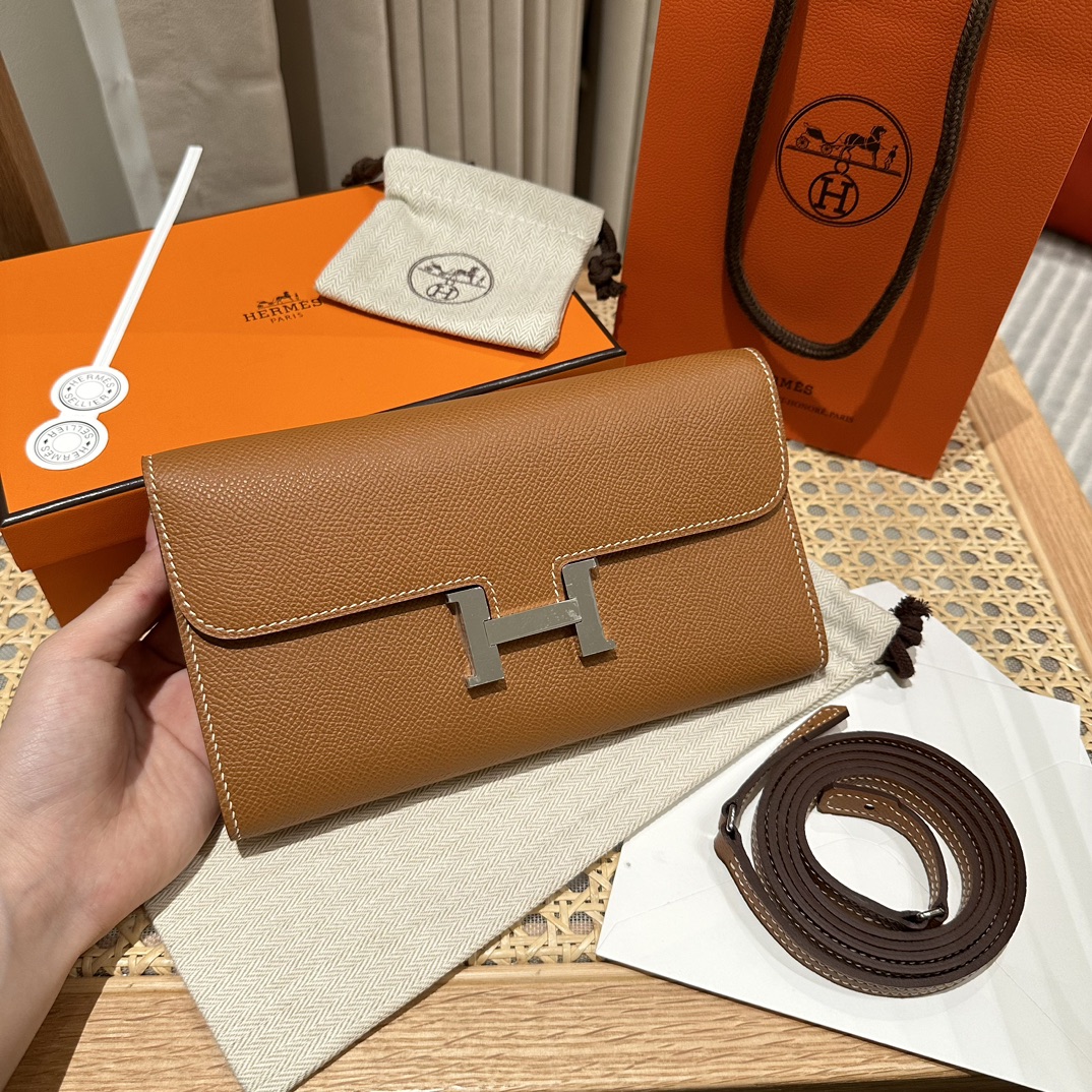 Hermès Handmade Constance Constance to go, golden brown, palm print leather, silver buckle woc series