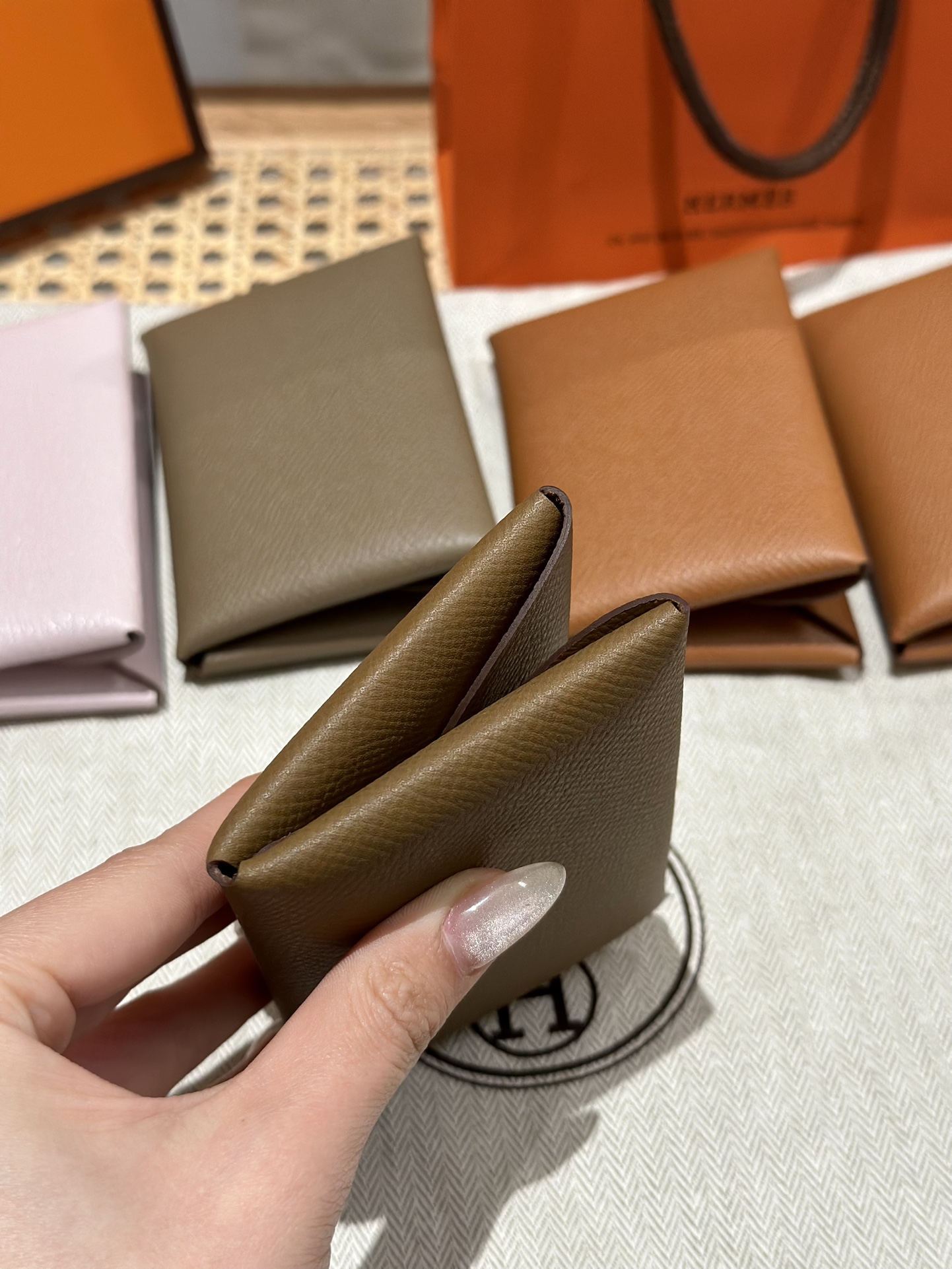 에르메스 지갑 135145 Hermes Wallet 썸네일 이미지
