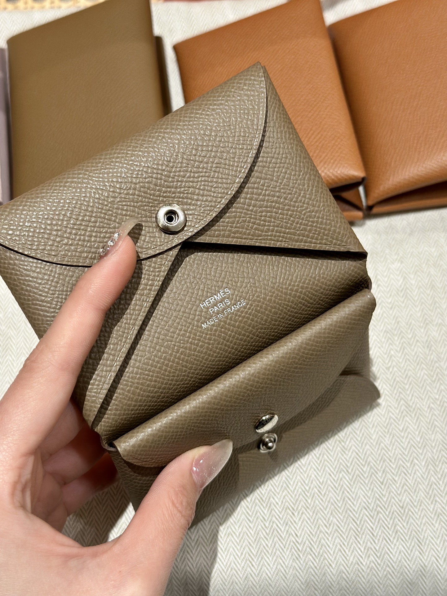 에르메스 지갑 135147 Hermes Wallet 썸네일 이미지