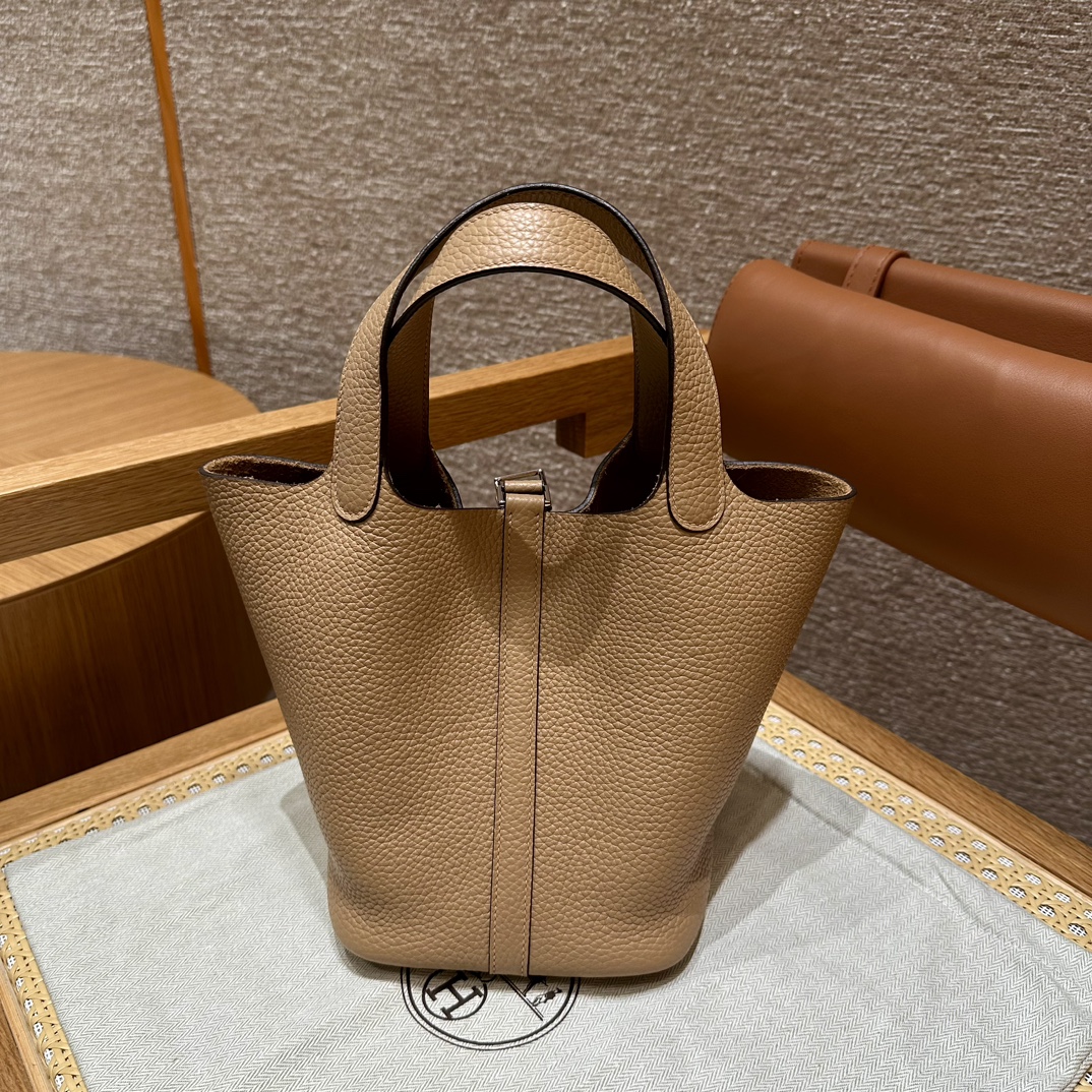 Hermes Style Leather Bag Lookbook Reference image 2
