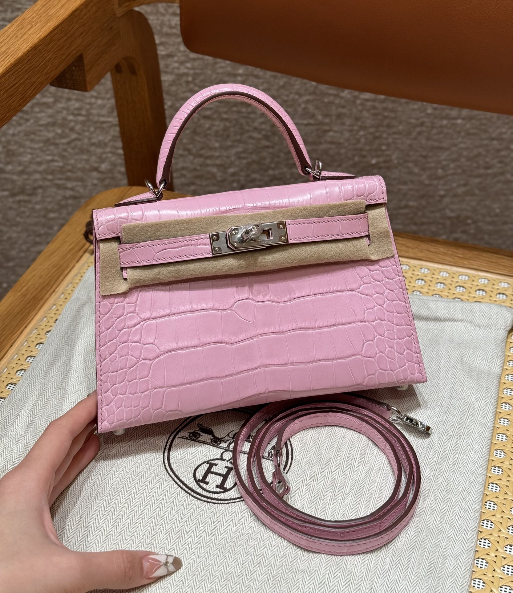 Hermes Kelly Handbags Crossbody & Shoulder Bags Pink Silver Hardware Matte Mini