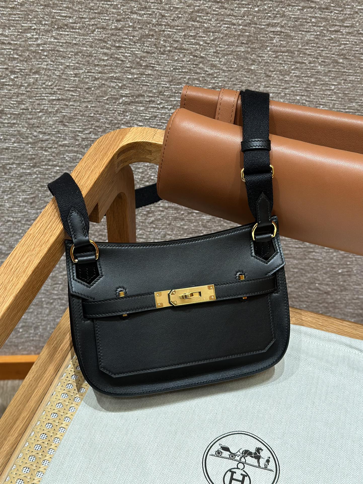 Mini Jypsiere 23cm: Swift Leather Black with Gold Hardware, Handmade Bag 1 i1714916524 5634 5