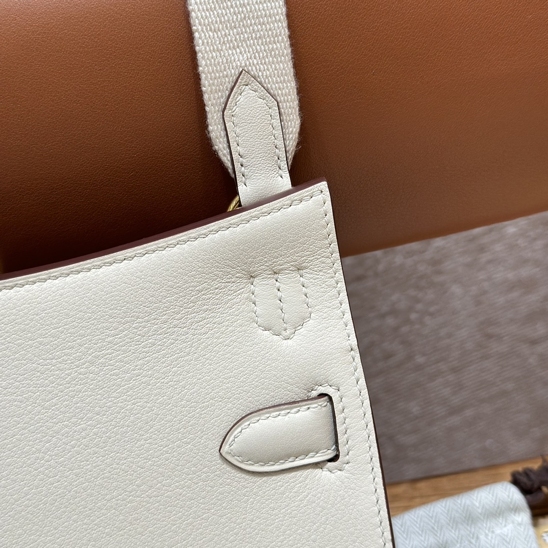 Elegant Mini Jypsiere 23cm Swift Leather Cream White Gold Buckle Handbag 7 i1714916588 4364 7