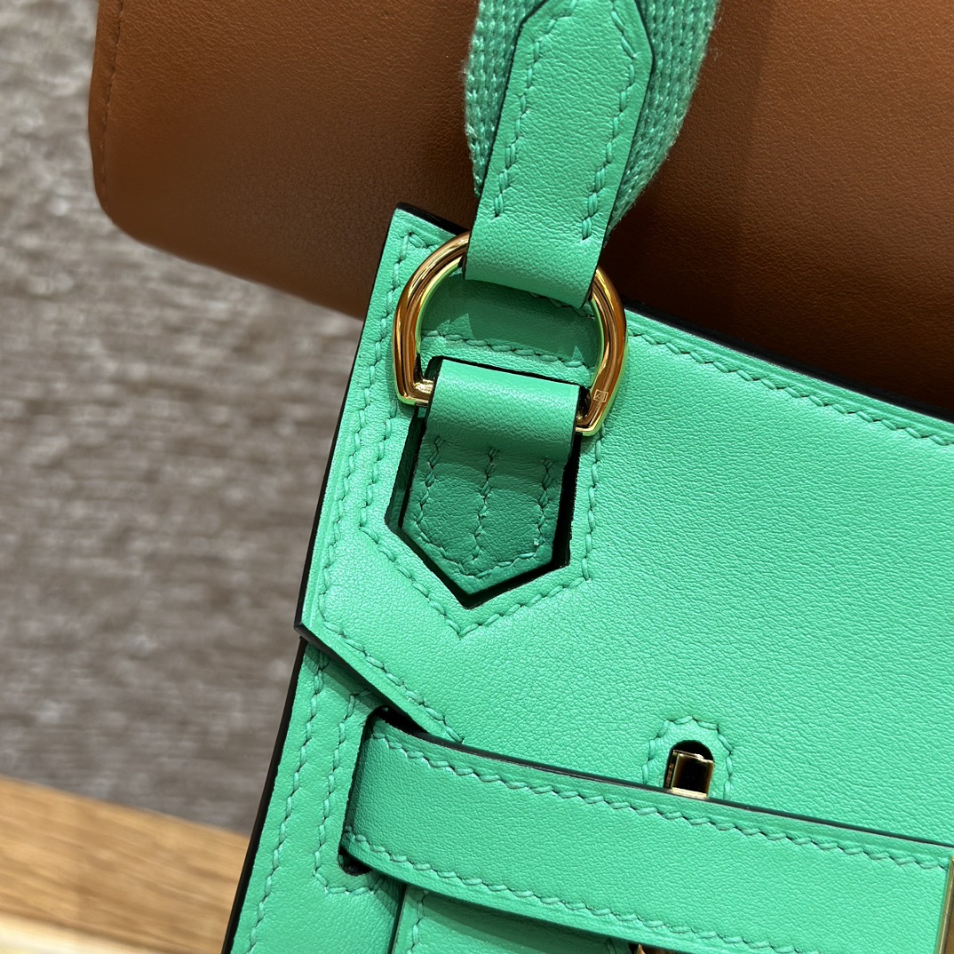 Mini Jypsiere 23cm Swift Leather Crossbody Bag - Cartoon Green & Gold Hardware 4 i1714916652 6251 4