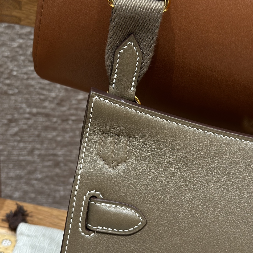 Hermes Jypsiere Mini 23cm Swift Leather Shoulder Bag - Elephant Grey 6 i1714916937 1639 0