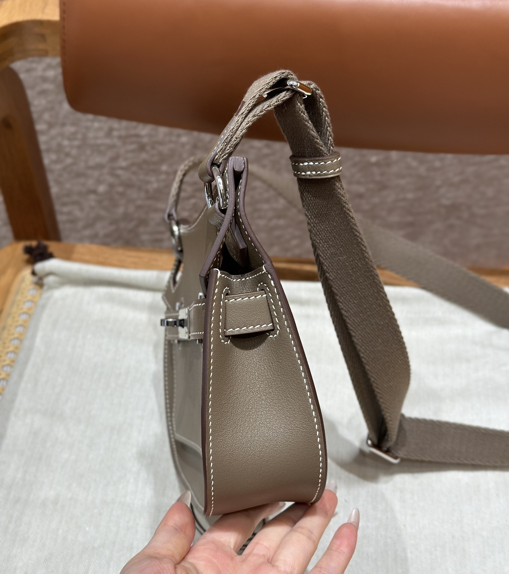 Jypsiere Mini Bag, 23cm, Swift Leather, Elephant Gray, Silver Hardware 4 i1715060621 3062 0