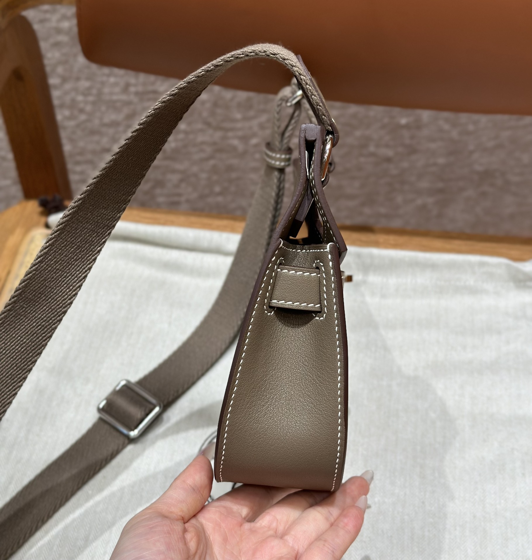 Jypsiere Mini Bag, 23cm, Swift Leather, Elephant Gray, Silver Hardware 5 i1715060622 2395 6