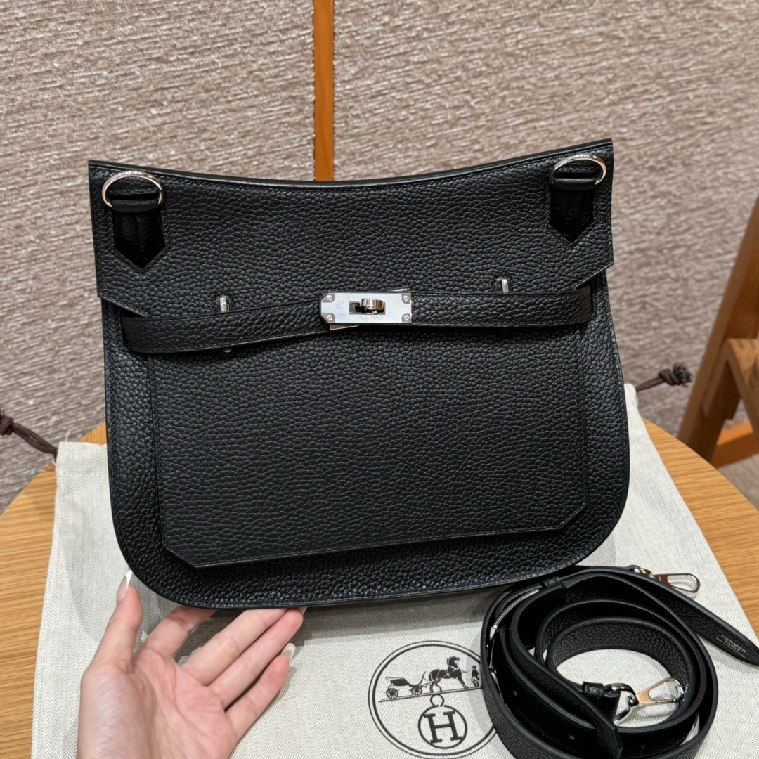 Jypsiere 31cm Noir Togo Leather Silver Hardware Crossbody Bag 2 i1727154220 7577 7
