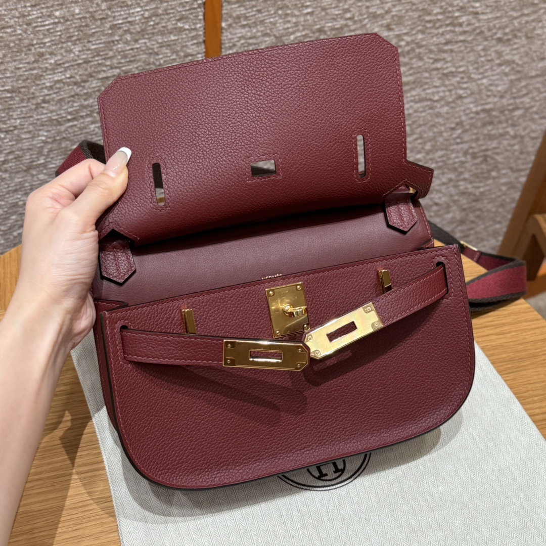 Hermes Jypsiere Mini Rouge H Evercolor Leather Gold Hardware 2 i1727770040 8947 1