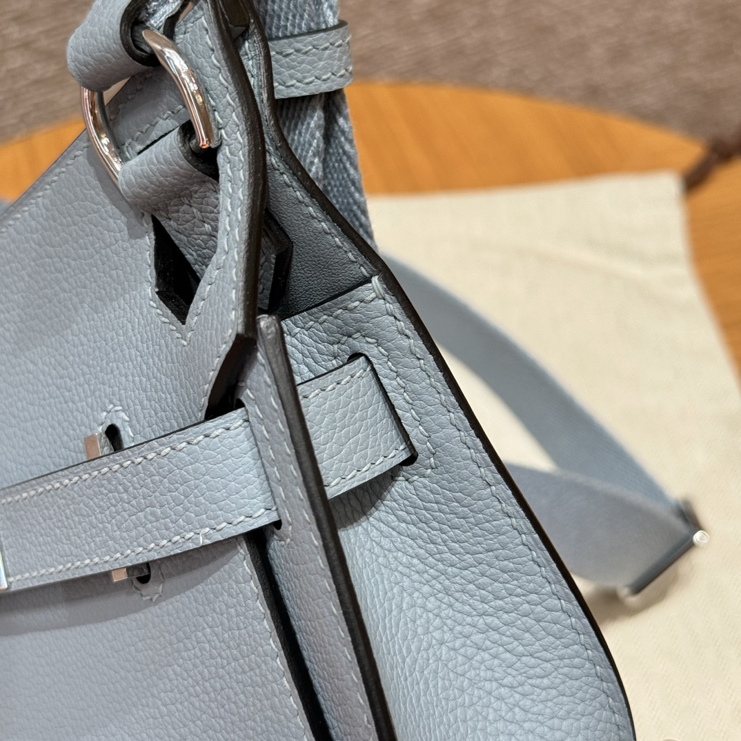 Hermès Jypsiere Mini Blue Lin Evercolor Leather Silver Hardware Bag 6 i1727770944 4969 3