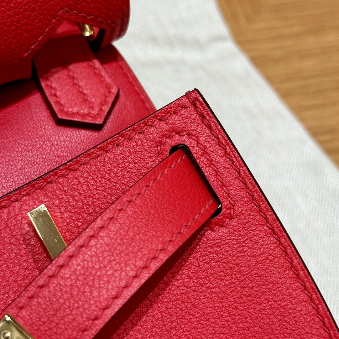 Hermès Jypsiere Mini Rouge Coeur Evercolor Leather Gold Hardware Bag 5 i1727771182 7032 5