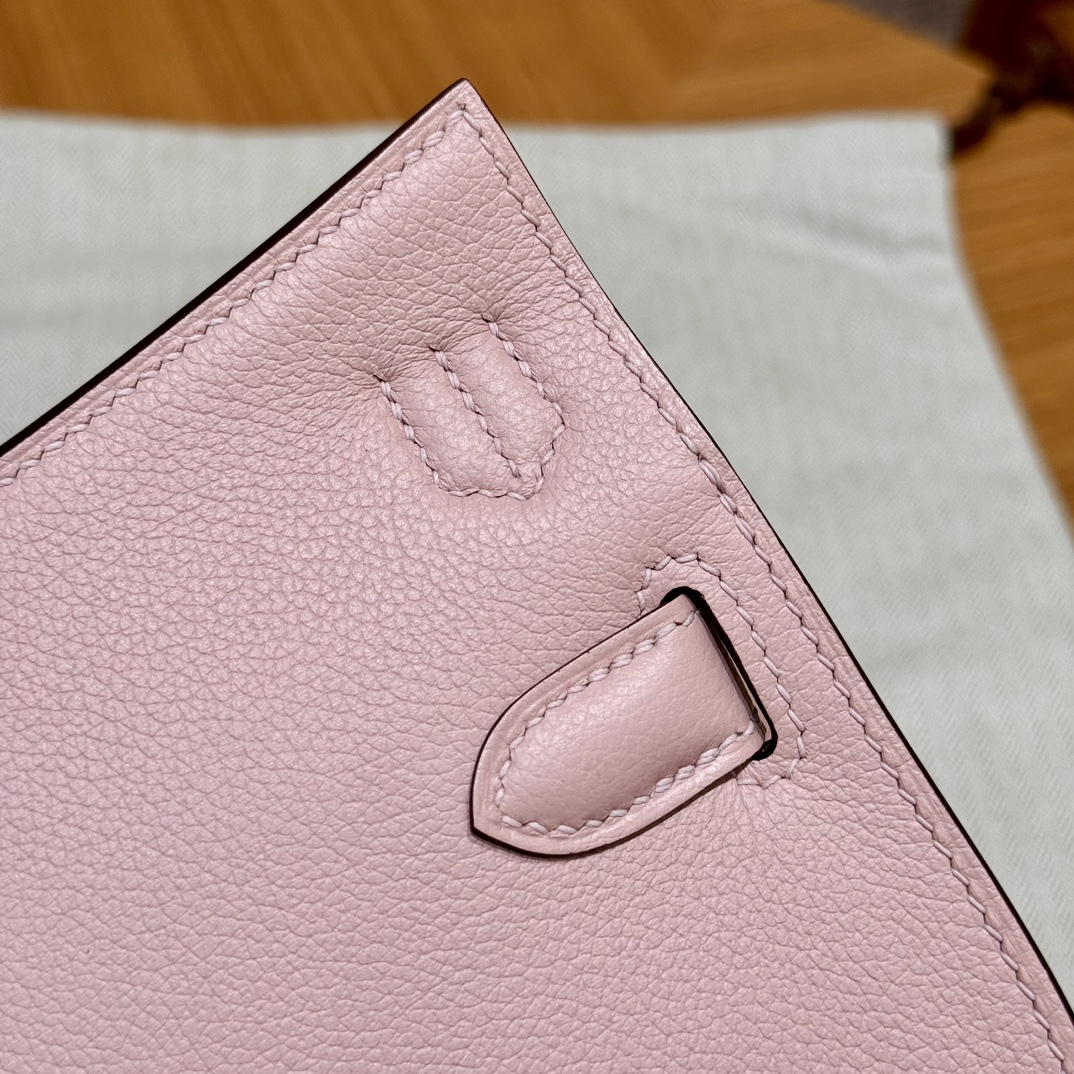 Jypsiere Mini Rose Sakura Evercolor Leather Gold Hardware Crossbody Bag 8 i1727771282 1506 1