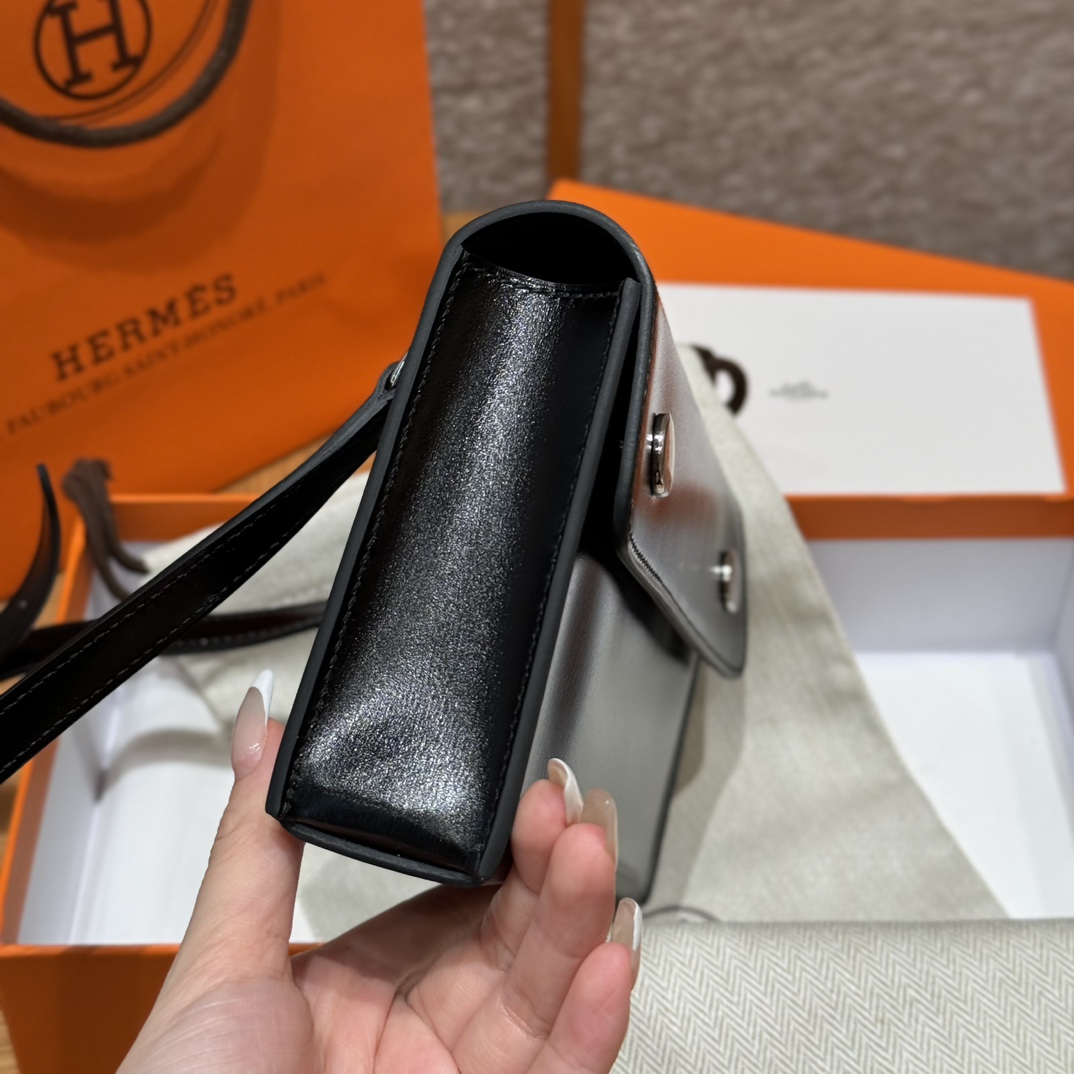 에르메스 지갑 135132 Hermes Wallet 썸네일 이미지