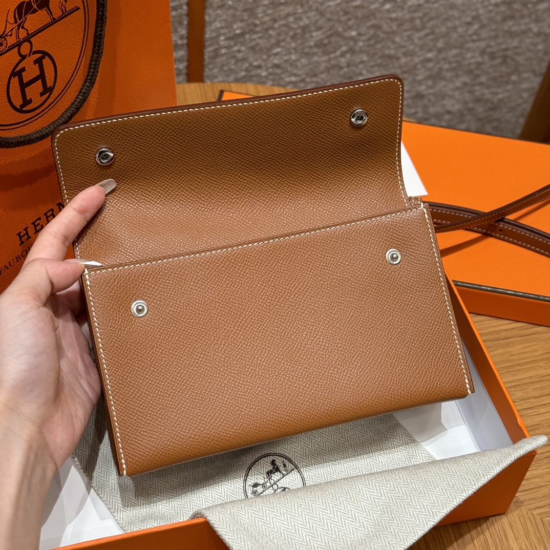 에르메스 지갑 135128 Hermes Wallet 썸네일 이미지