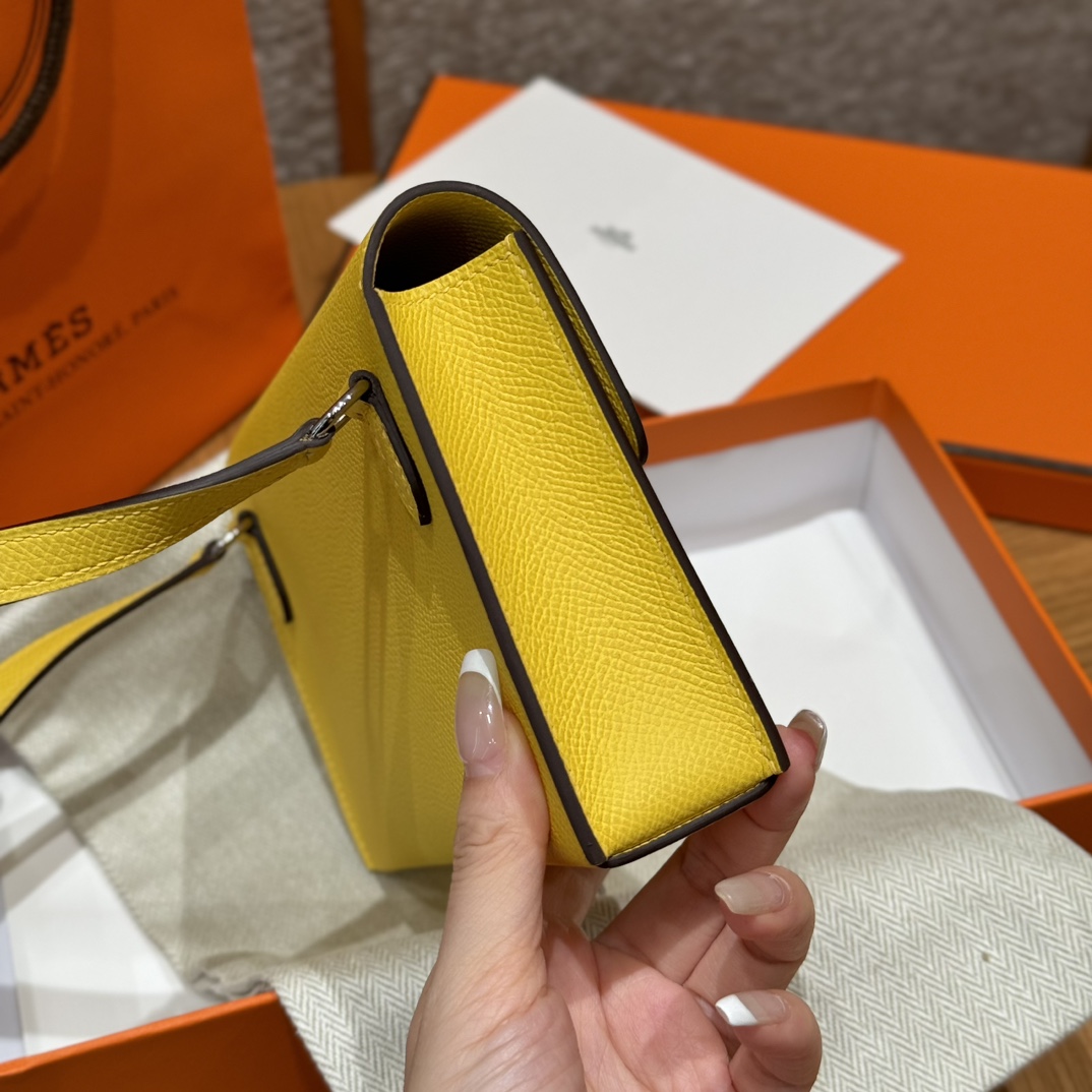 에르메스 지갑 135122 Hermes Wallet 썸네일 이미지