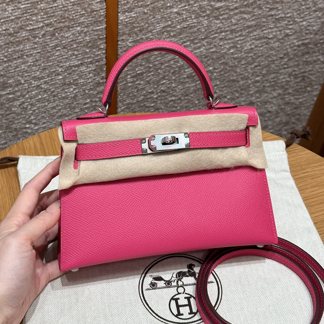 NO:852317,Kelly 19cm second generation, pink, original cowhide leather palm print imported from France, gold buckle, high-end handmade exclusive custom-made hand-made nails, hand-engraved hardware, stainless steel diode 18k hardware, Hermes, hermes, cowhide, Hermes,19860909Kelly 19cm二代,桃红,法国进口原厂牛皮掌纹,金扣,高级全手工专属定制纯手工手打钉,手刻五金,精钢电渡18k五金,爱马仕,hermes,cowhide,Hermes,,Bag