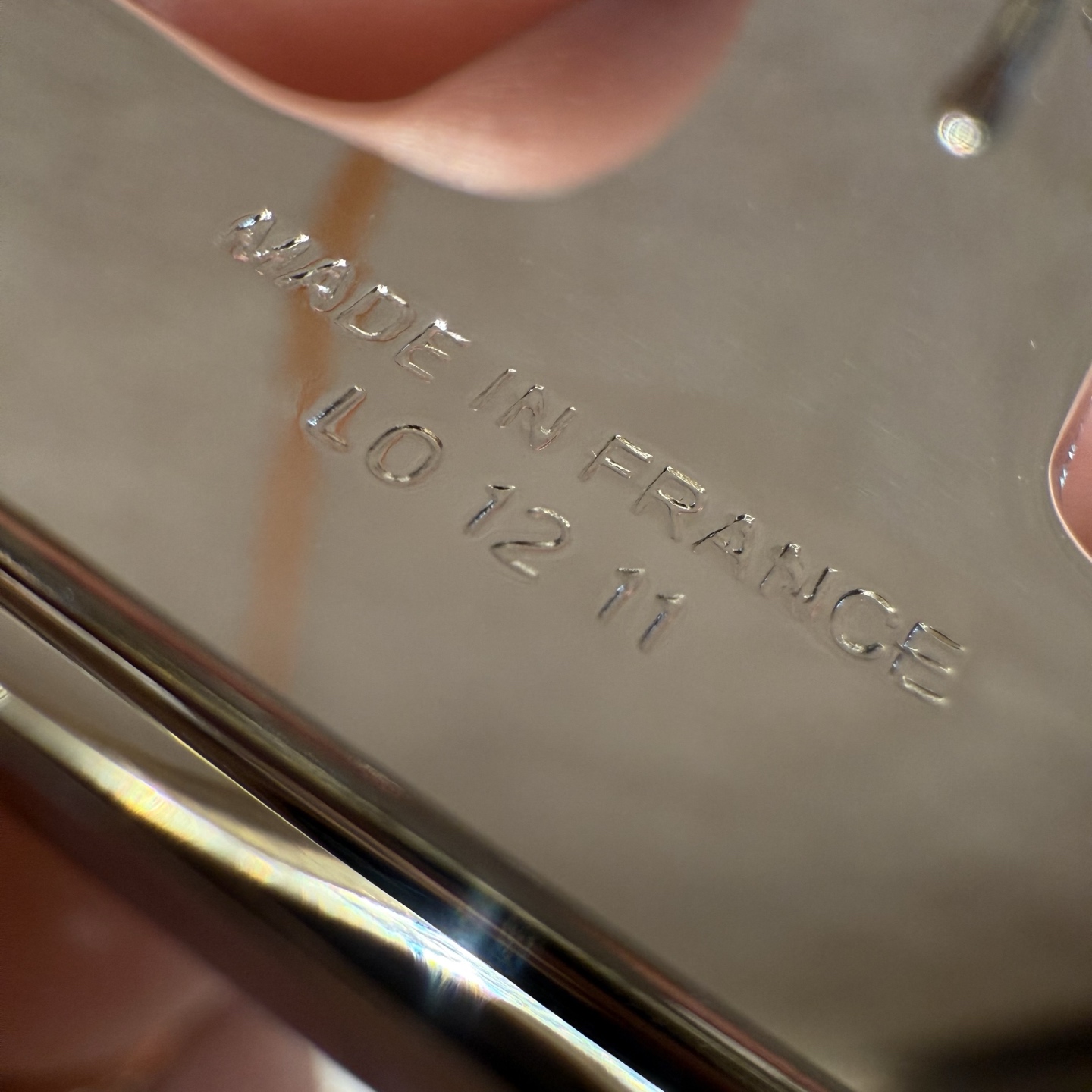 H家男款腰带 - 双面可用、精致なデザイン