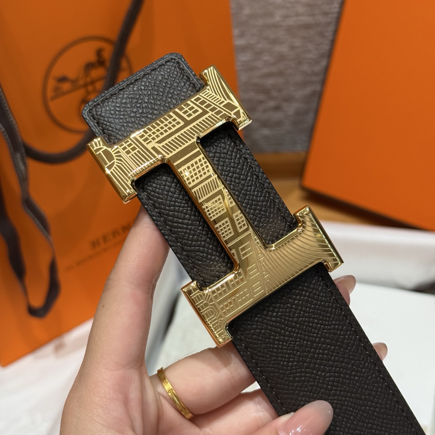 H家Touareg 皮带扣&双面皮腰 - 手工雕刻の個性派