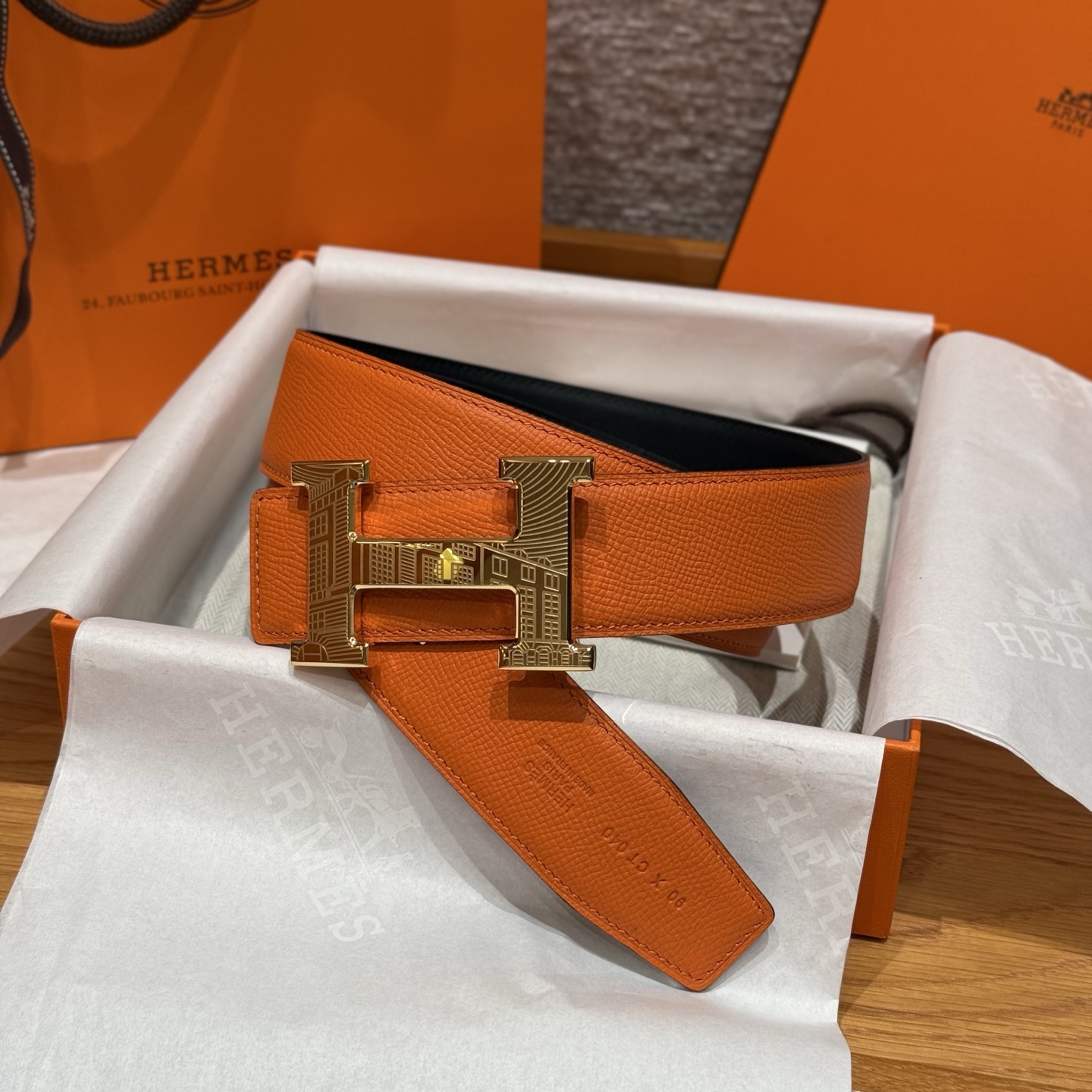 H家Touareg 皮带扣&双面皮腰 - 手工雕刻のエレガンス