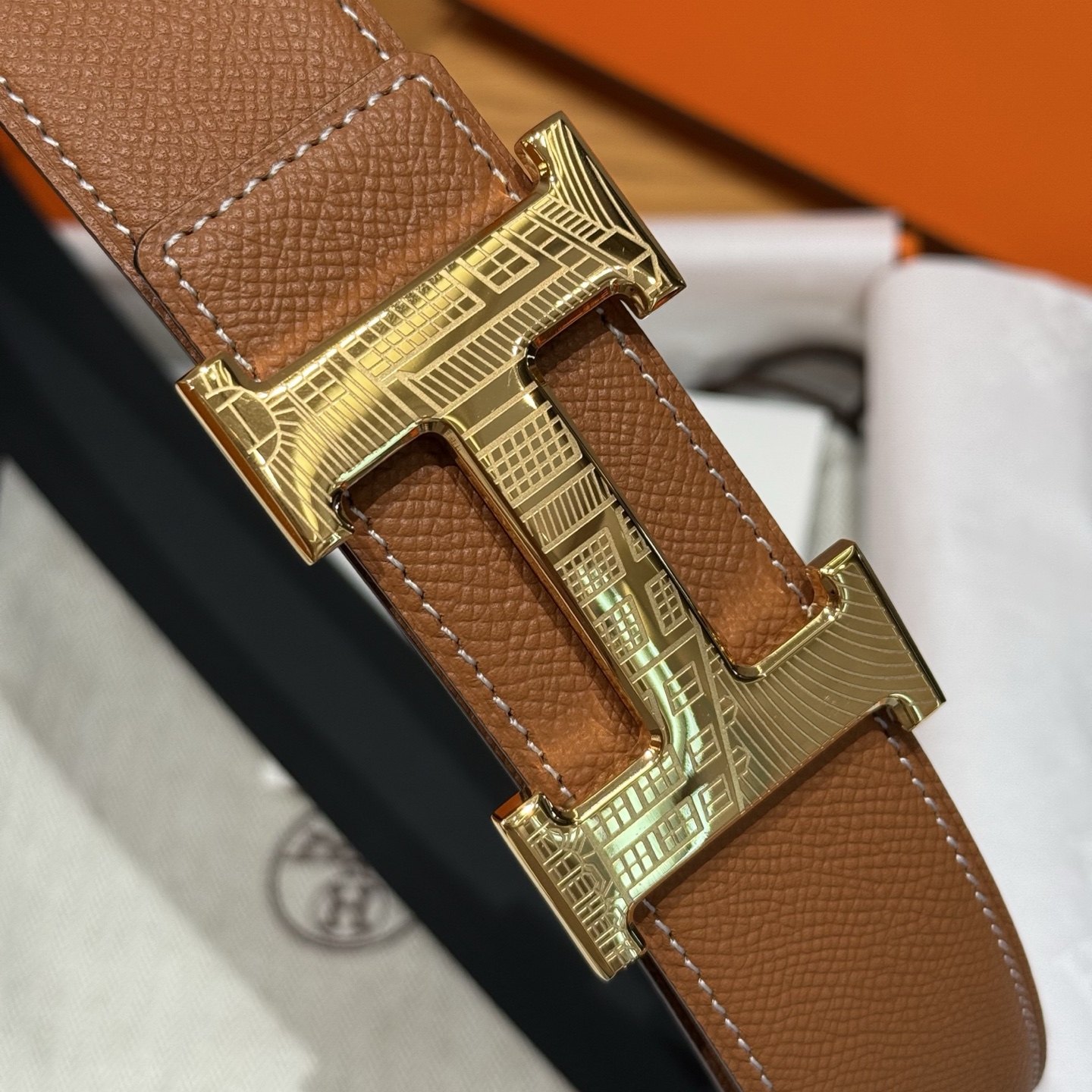 H家Touareg 皮带扣&双面皮腰 - 手工雕刻のユニークデザイン