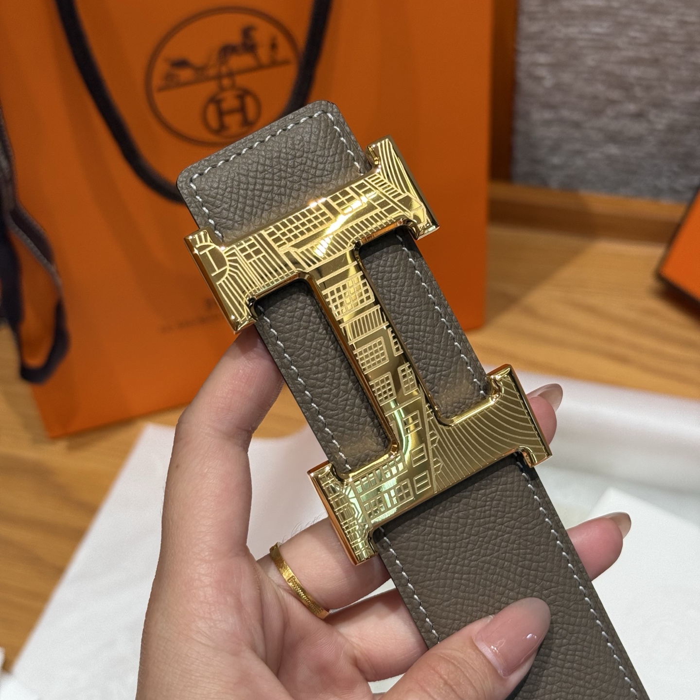 H家Touareg 皮ベルト&双面レザーウエスト