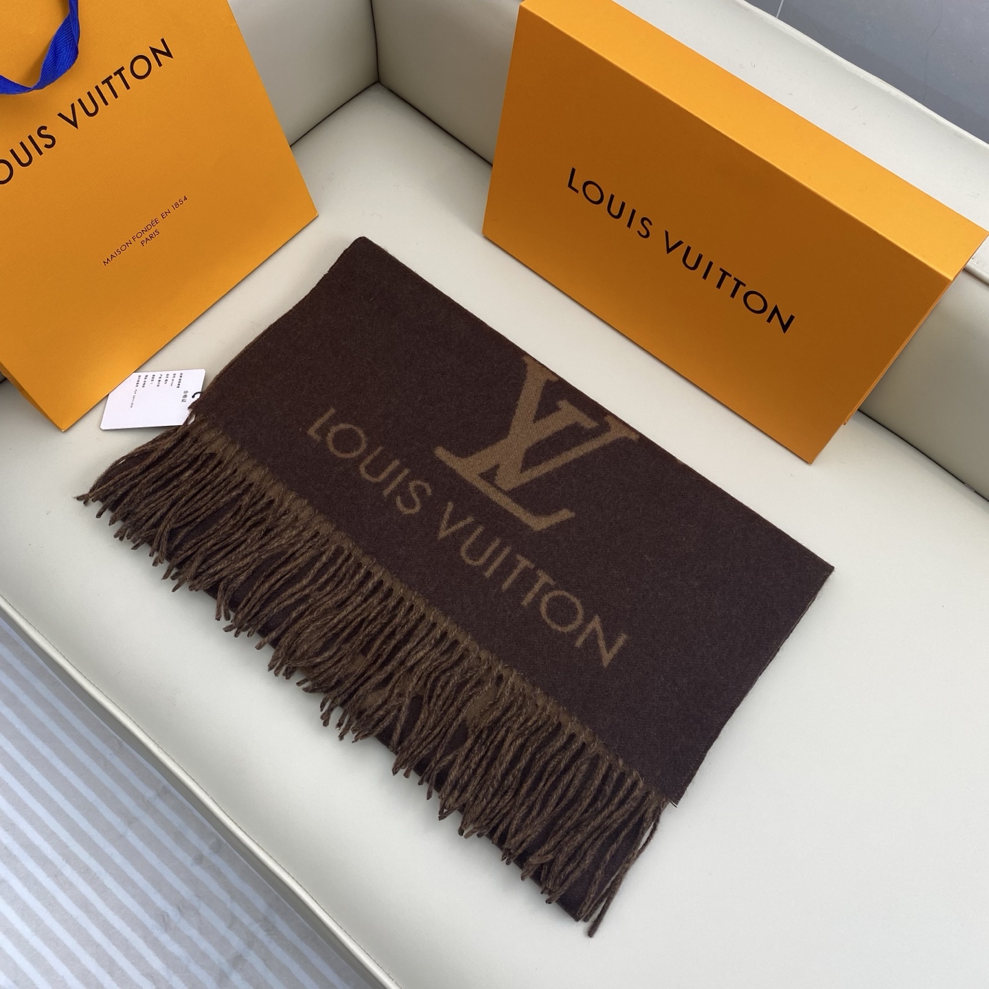  「芯片版」1v双面披肩围巾 190*45cm  100%羊绒 Reykjavik 围巾臻选丰盈羊绒，以