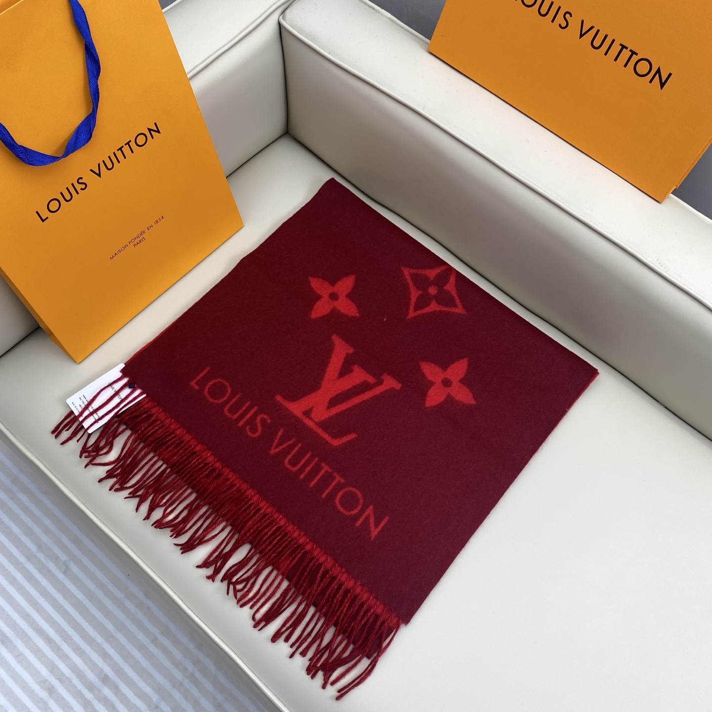  「芯片版」1v双面披肩围巾 190*45cm  100%羊绒 Reykjavik 围巾臻选丰盈羊绒，以