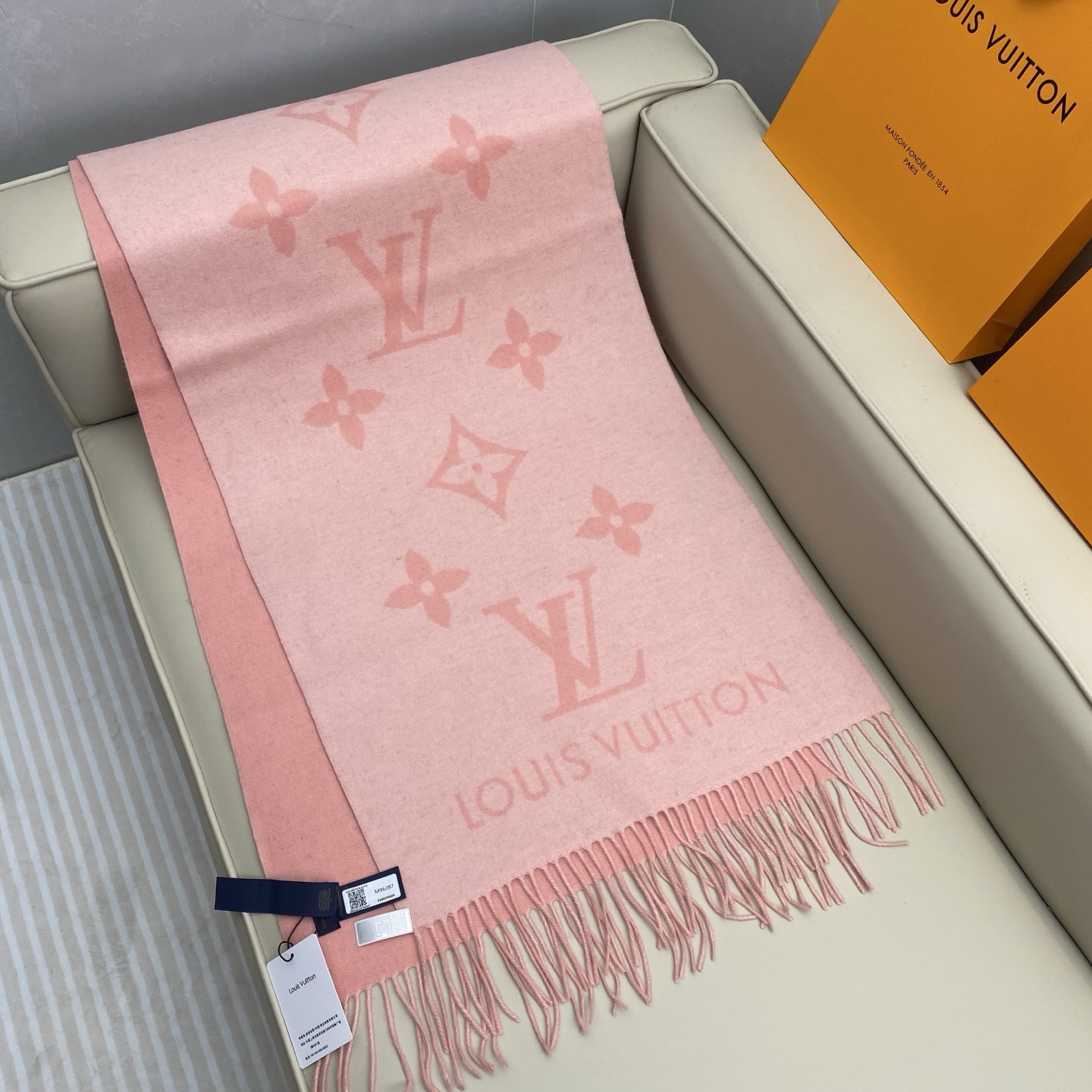  「芯片版」1v双面披肩围巾 190*45cm  100%羊绒 Reykjavik 围巾臻选丰盈羊绒，以