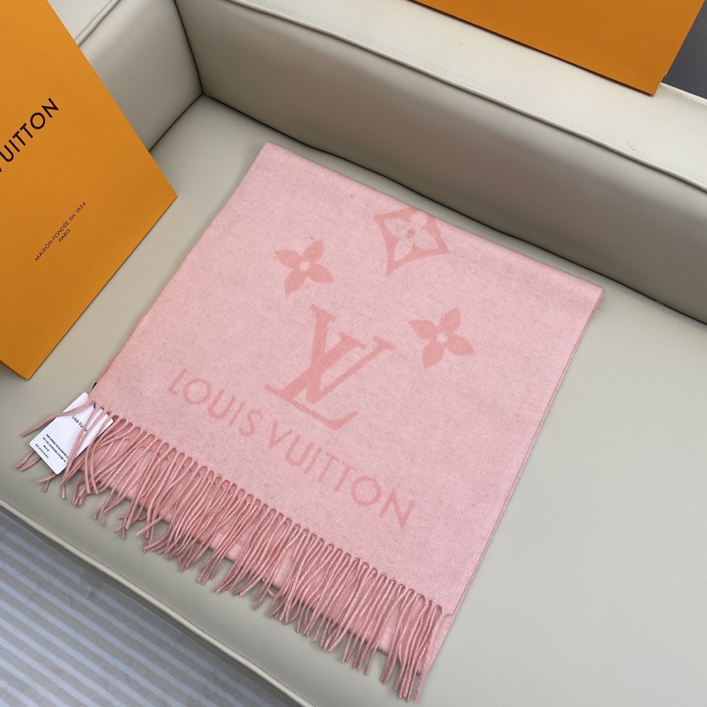  「芯片版」1v双面披肩围巾 190*45cm  100%羊绒 Reykjavik 围巾臻选丰盈羊绒，以