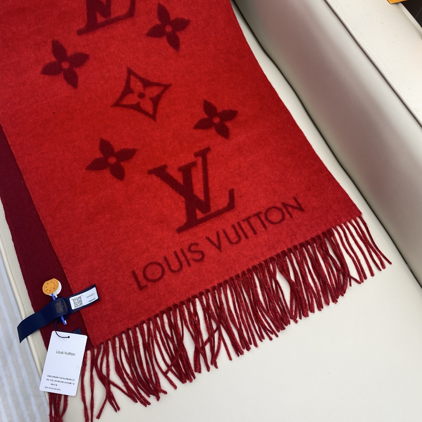  「芯片版」1v双面披肩围巾 190*45cm  100%羊绒 Reykjavik 围巾臻选丰盈羊绒，以