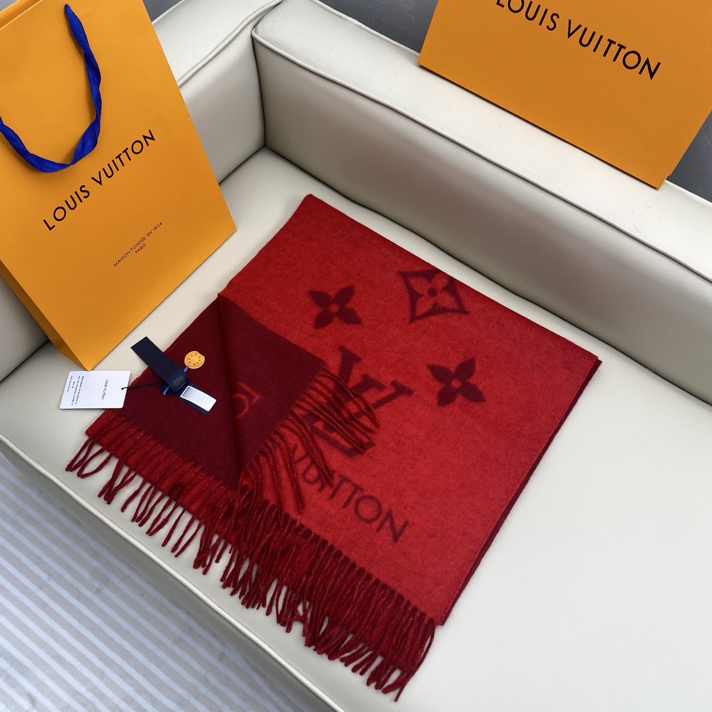  「芯片版」1v双面披肩围巾 190*45cm  100%羊绒 Reykjavik 围巾臻选丰盈羊绒，以