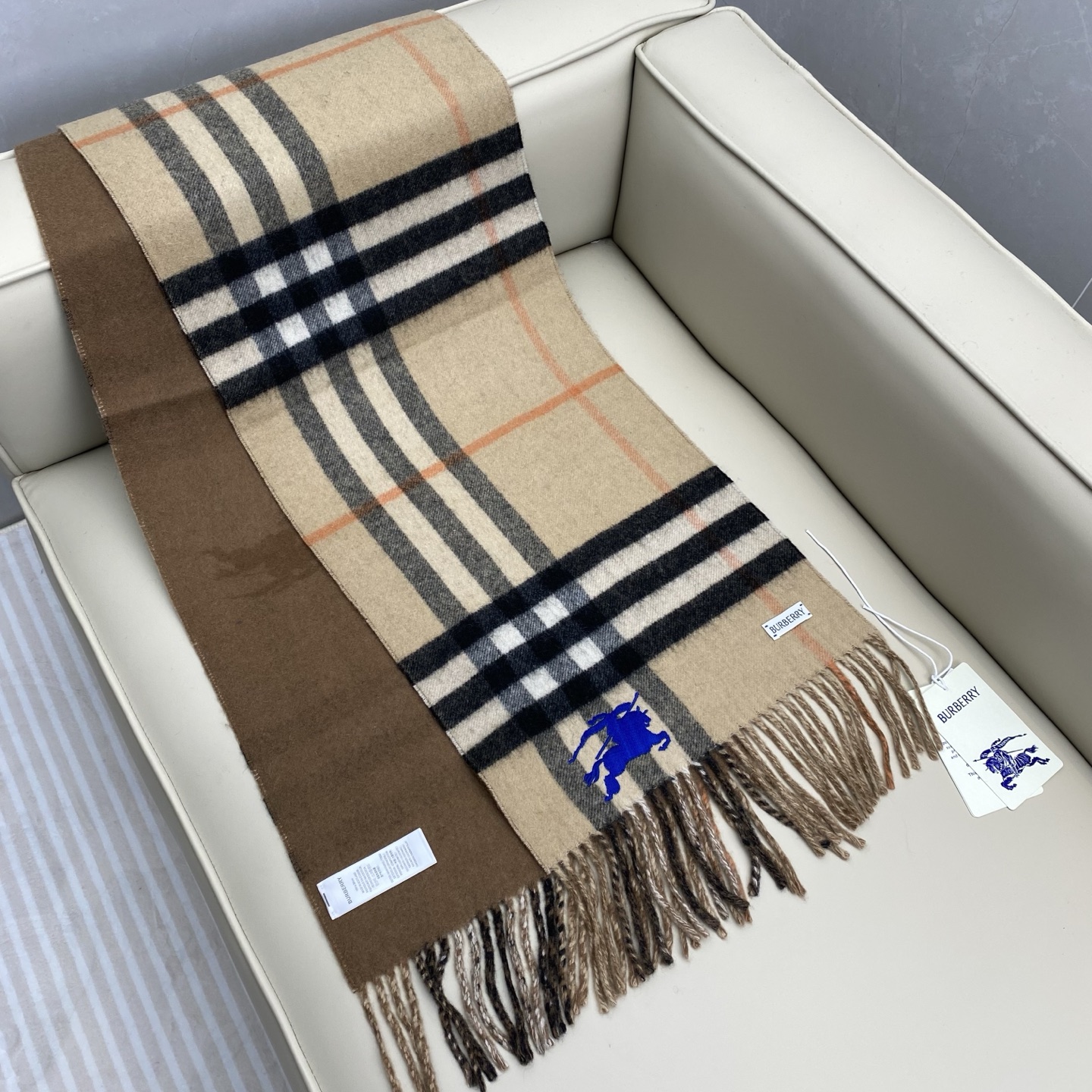 ❤️最新款 双面刺绣➕印花➕提花 大密度双面羊绒格子围巾 超高难度工艺 绝非一般coPy能做 原版开板 