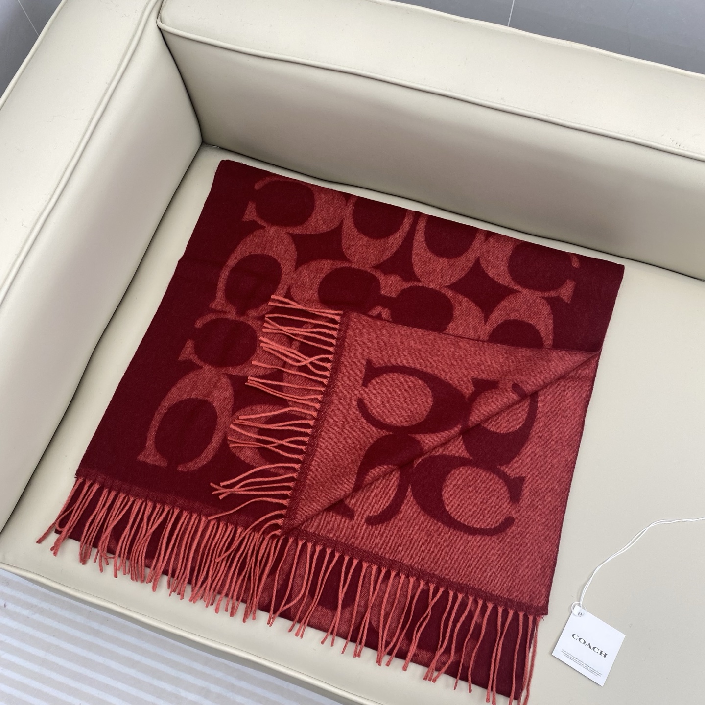 【COCAH · 蔻驰新款大C字母】专柜都在抢货的节奏❗️【高端原版尾单全套辅料齐全】Coach经典C字