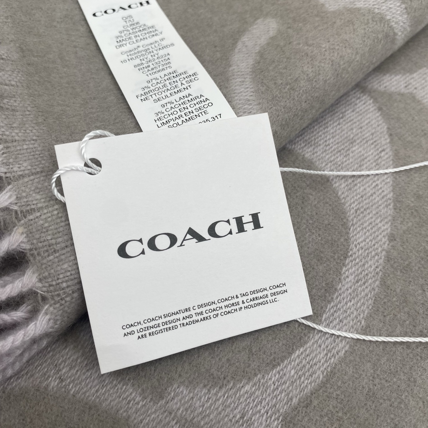 【COCAH · 蔻驰新款大C字母】专柜都在抢货的节奏❗️【高端原版尾单全套辅料齐全】Coach经典C字