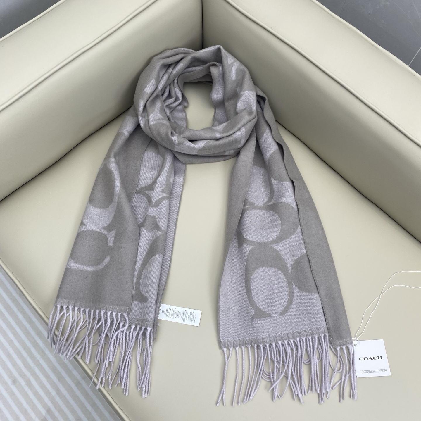 【COCAH · 蔻驰新款大C字母】专柜都在抢货的节奏❗️【高端原版尾单全套辅料齐全】Coach经典C字