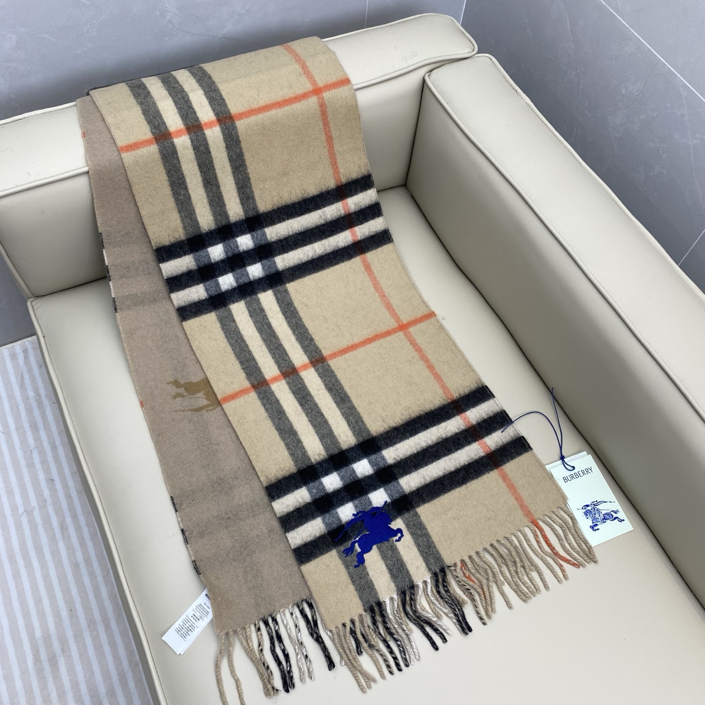 ❤️最新款 B双刺 双面刺绣➕印花➕提花 大密度双面羊绒格子围巾 超高难度工艺 绝非一般coPy能做 原