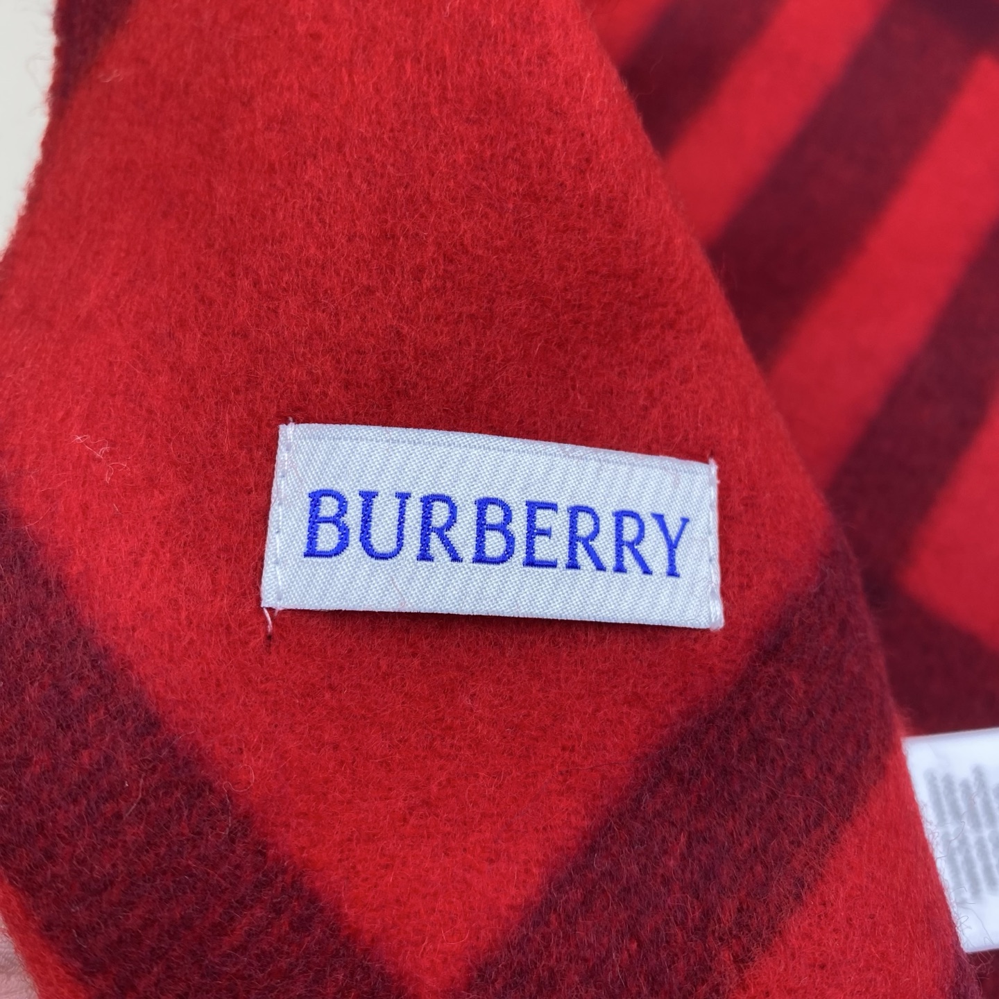 双面围巾 🆕Burberry · 巴宝莉格子围巾❗️好看的要疯掉了，太有型太有魅力了❗️❗️非常斯文时尚