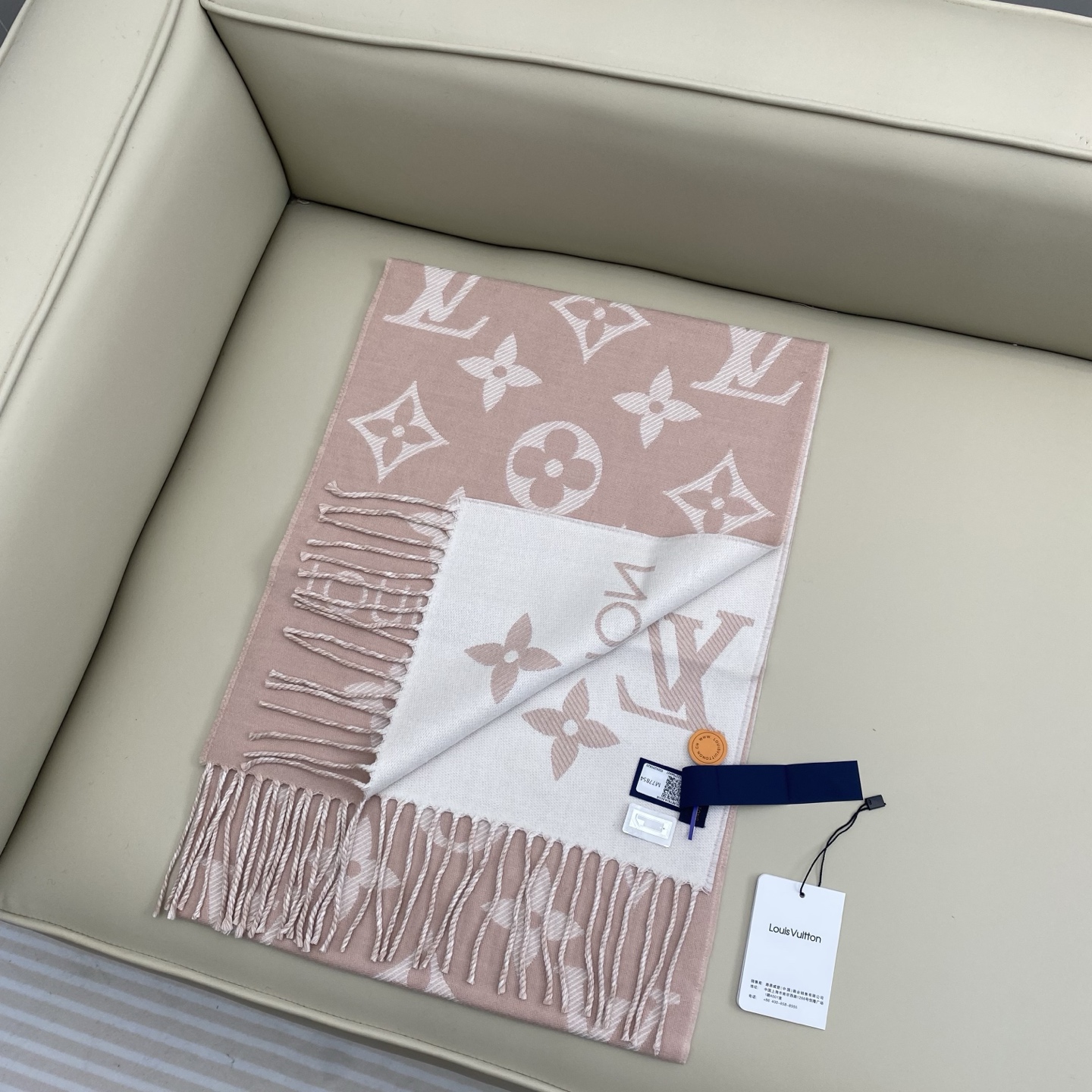 𝐋𝐕 提花织纹字母围巾186*34cm.100%绵羊毛LV ESSENTIAL 围巾拉长经典 Monog