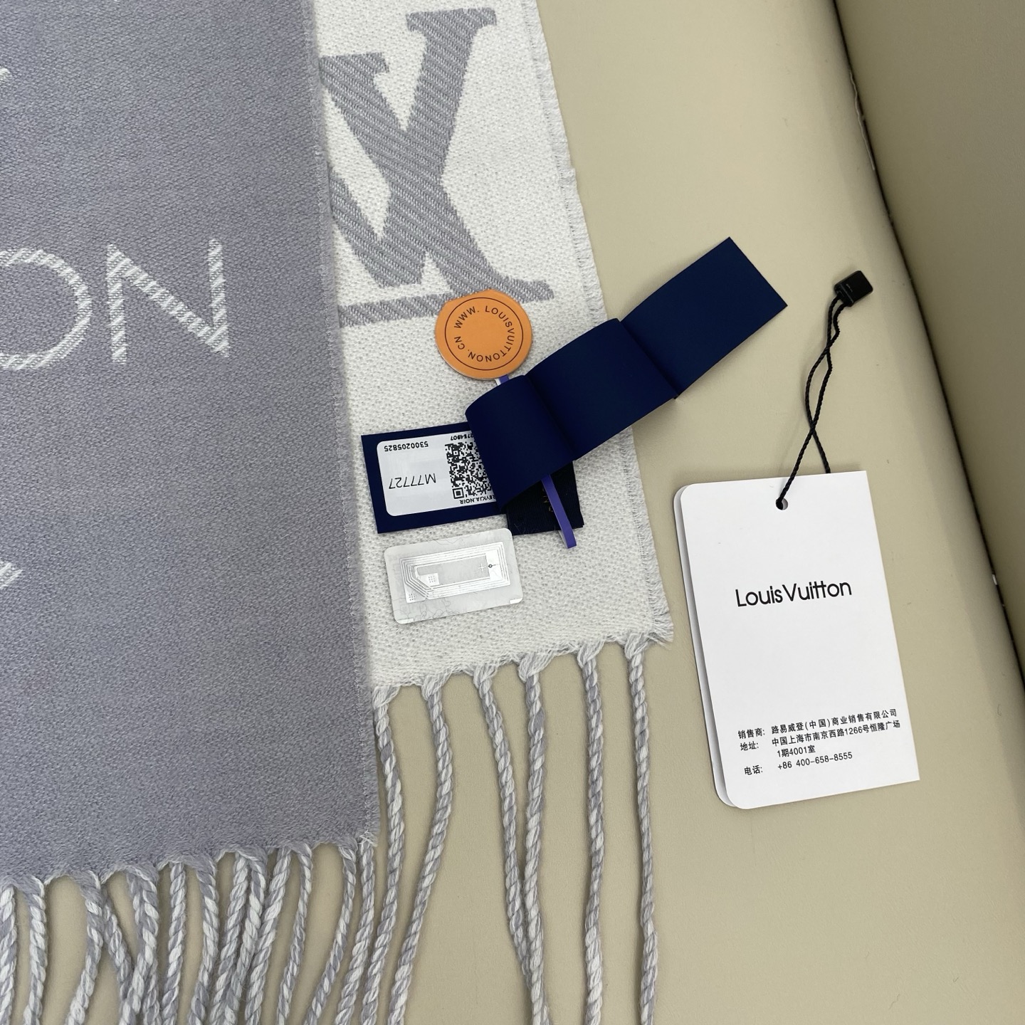 𝐋𝐕 提花织纹字母围巾186*34cm.100%绵羊毛LV ESSENTIAL 围巾拉长经典 Monog