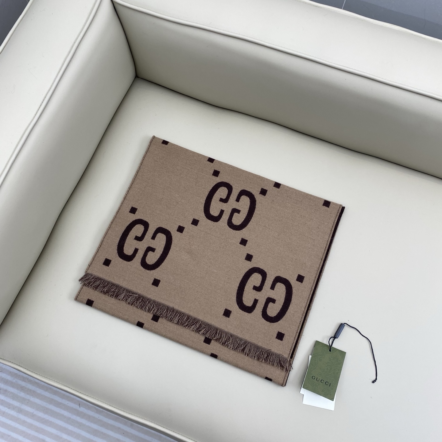 𝐆𝐆 cm Gucci