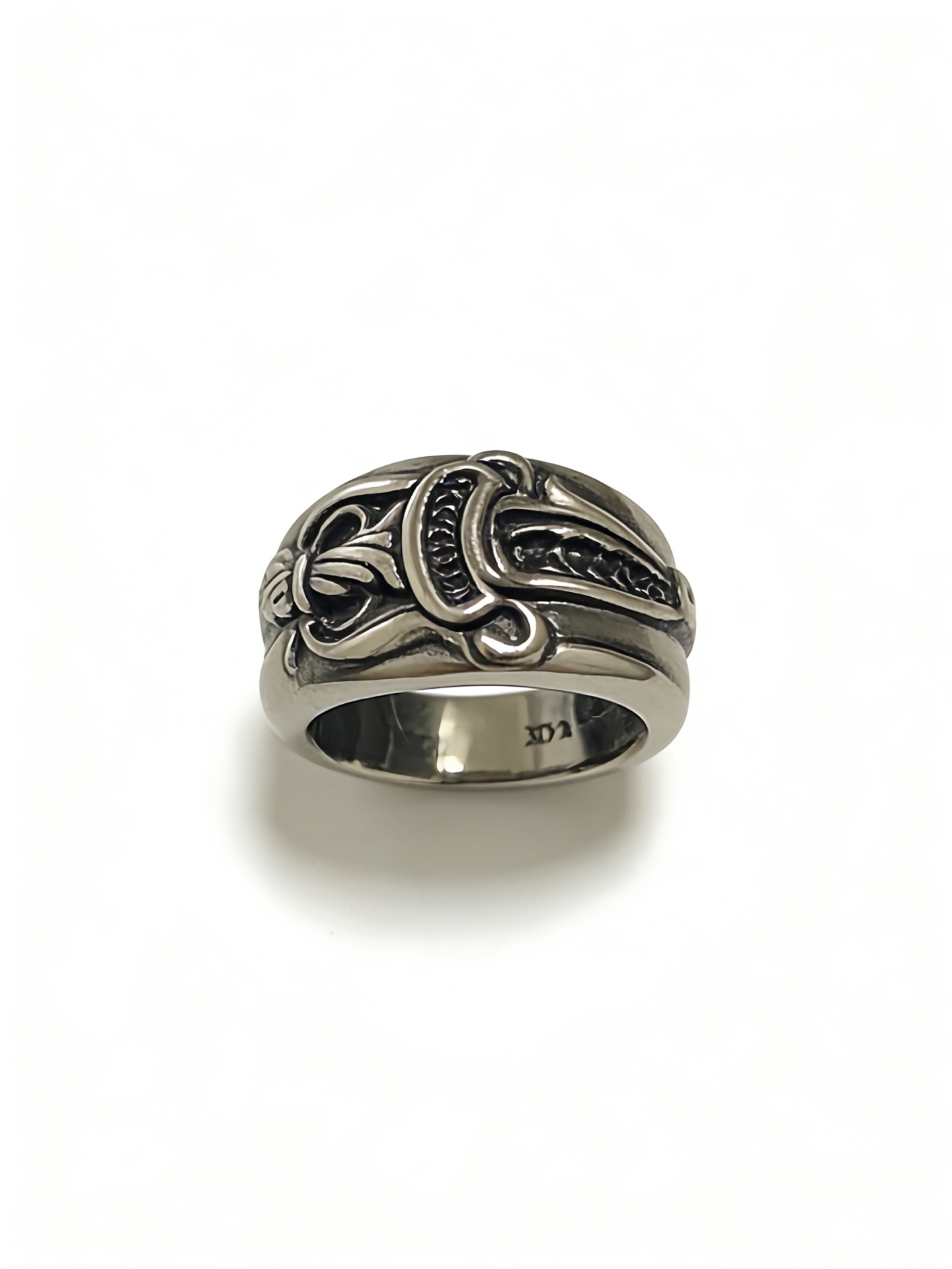 NO:817747,Chrome Hearts Chrome Hearts new classic three-dimensional multi-cross ring, high version, same style for men and women, full of personality, code number 67891011, jewelry boutique, chrome hearts, chrome hearts, ring19860909Chrome Hearts 克罗心新款 经典立体多十字架戒指 高版本打造 男女同款 个性十足 码数67891011,饰品精品,chrome hearts,chrome hearts,ring,Jewelry