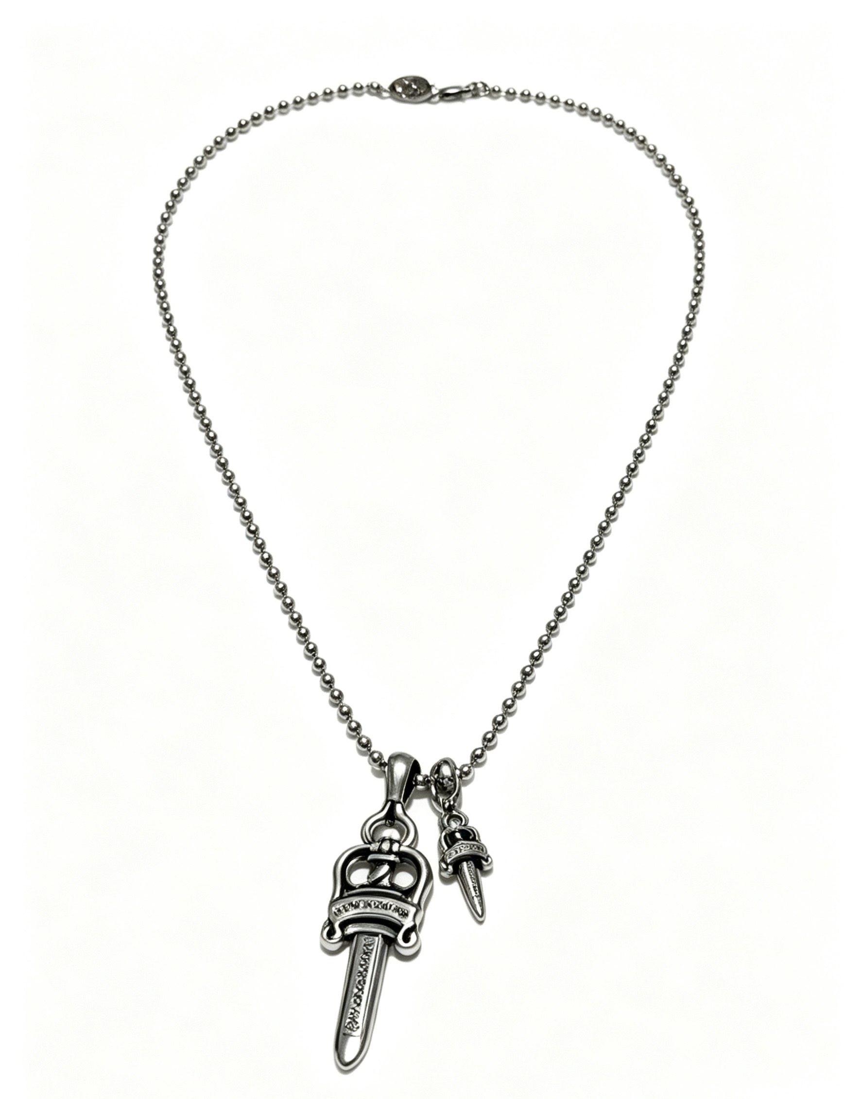 NO:817626,New [counter quality] Chrome Hearts multi-element retro cross necklace, thick cross pendant, different pattern design styles with concave and convex shapes, showing a distinctive cross. The Scout flower is the symbol of Chrome Hearts, so it is more durable. Genuine pattern-printed Chrome Hearts distinguishes the ordinary light version in the market. Match the version and standard quality. Look at the printing details. The degree of retro ash oxidation. Seiko version!  !  !  Purely handmade, authentic molded fashion essentials, can be worn by both men and women, the same style for couples, official website original version, rock punk Thai silver style, retro elements, trendy and versatile (60cm available size), fine jewelry, chrome hearts, chrome hearts, necklace19860909新款【专柜品质】Chrome Hearts克罗心多元素复古十字架项链 粗款十字架吊坠 凹凸造型不同的花纹设计风格 呈现出与众不同 十字架 童军花是克罗心的志 所以更经久不衰 正品打版Chrome Hearts克罗心 区别市场普通轻版 对版对标品质 看字印细节 复古做旧灰氧程度.精工版本！！！ 纯手工打造 正品开模潮流时尚必备 男女均可佩戴 情侣同款 官网原版 摇滚朋克泰银风格 复古元素 潮流百搭（60cm可给尺寸）,饰品精品,chrome hearts,chrome hearts,necklace,Jewelry