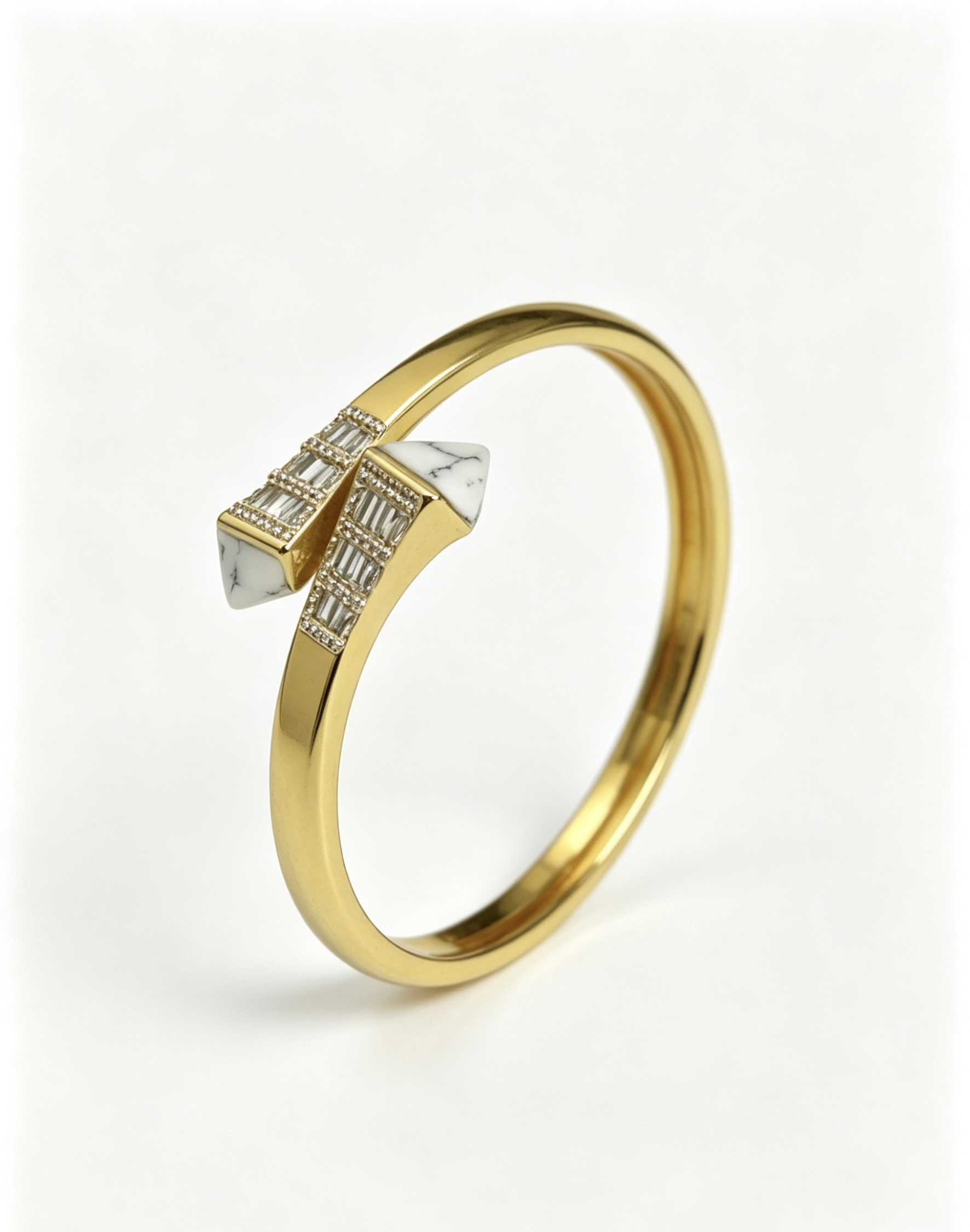 NO:863715,Cartier bracelet bracelet V gold material series, perfect appearance, unparalleled details, the unique color is completely impeccable, and decorated with a classic ring shape design, simple yet elegant and eye-catching, the V gold pure handmade combination is more elegant, elegant and moving. Same style for men and women Cartier bracelet, jewelry boutique, cartier, bracelet, bracelet19860909卡地亚手链手镯V金材质系列 品相完美,细节无敌,那种独特的色泽完全无可挑剔,再缀以经典指环外形设计,简约之余却又优雅夺目,V金纯手工的组合更显气色,上手雅致动人.男女同款 卡地亚手链,饰品精品,cartier,bracelet,bracelet,Jewelry