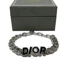 DIOR新款。高品质迪奥手链原单货专柜新款开模复古潮流时尚必备 男女均可佩戴 情侣款同款 摇滚朋克泰银风 DIOR新款。高品质迪奥手链原单货专柜新款开模复古潮流时尚必备 男女均可佩戴 情侣款同款 摇滚朋克泰银风