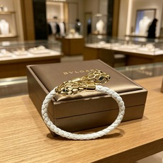 高品质宝格丽牛皮手绳手链💍原单货专柜新款开模复古潮流时尚必备 男女均可佩戴 情侣款同款 摇滚朋克泰银风格 高品质宝格丽牛皮手绳手链💍原单货专柜新款开模复古潮流时尚必备 男女均可佩戴 情侣款同款 摇滚朋克泰银风格
