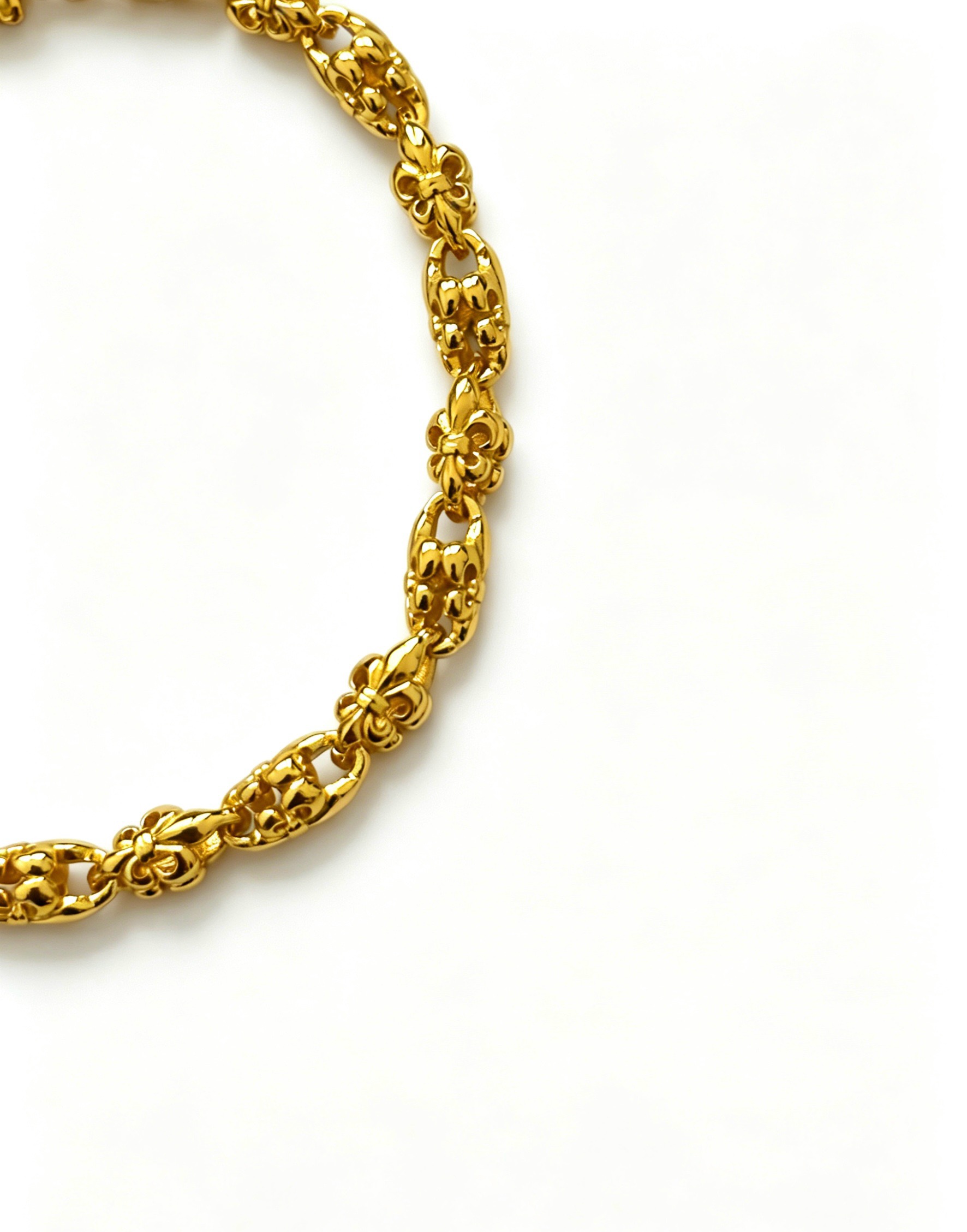 Chloé Haute Couture Haute Joaillerie Fine Jewelry Earrings Necklace Ring 3