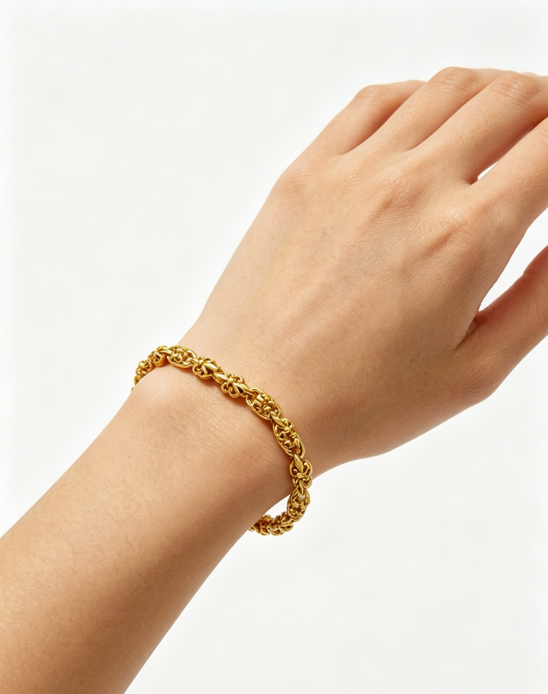 Chloé Haute Couture Haute Joaillerie Fine Jewelry Earrings Necklace Ring 5