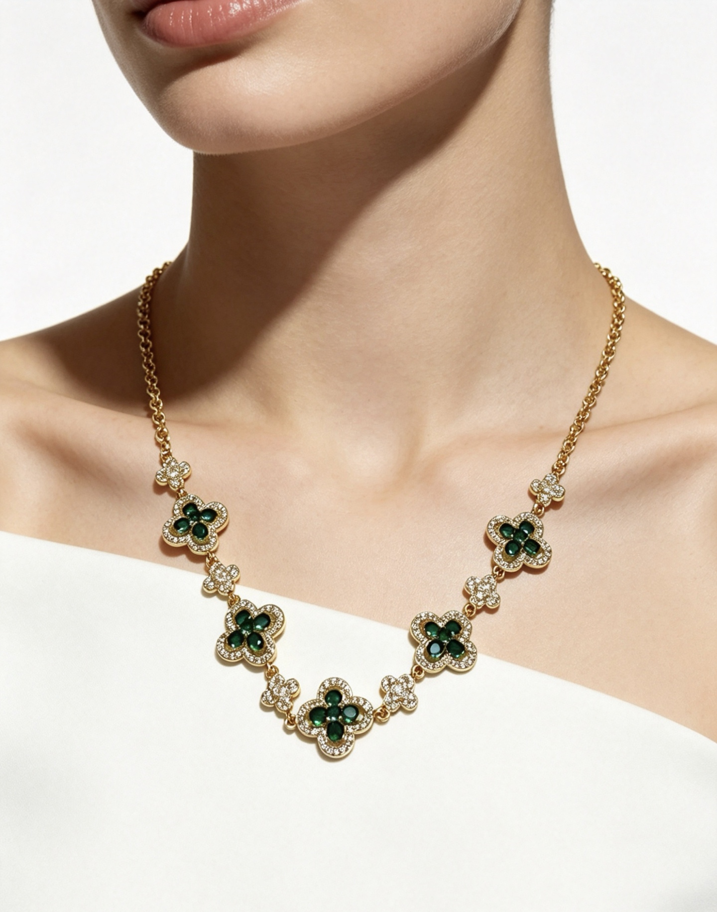 Van Cleef & Arpels Haute Couture Haute Joaillerie Fine Jewelry Earrings 4