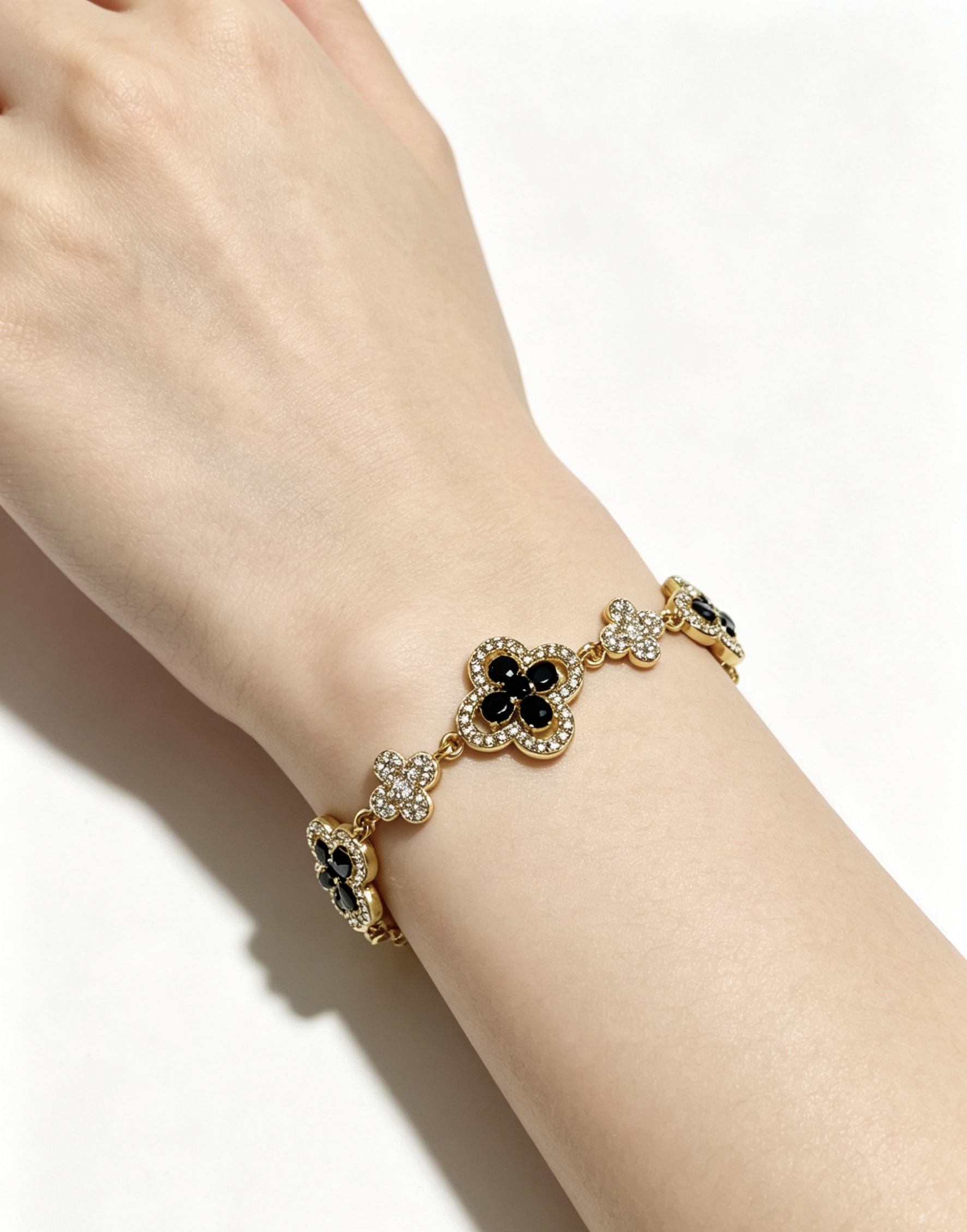 Van Cleef & Arpels Haute Couture Haute Joaillerie Fine Jewelry Earrings 8
